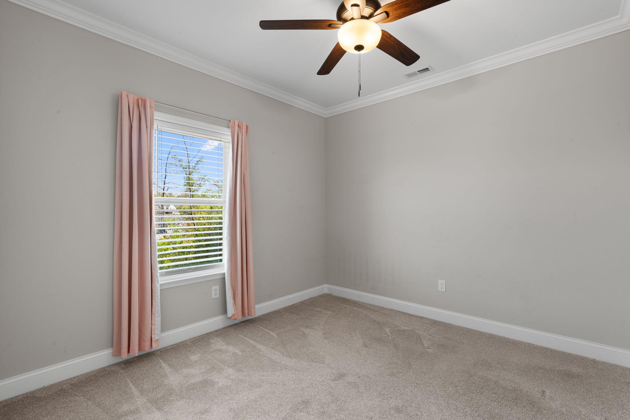 8315 Harvest Oak Lane