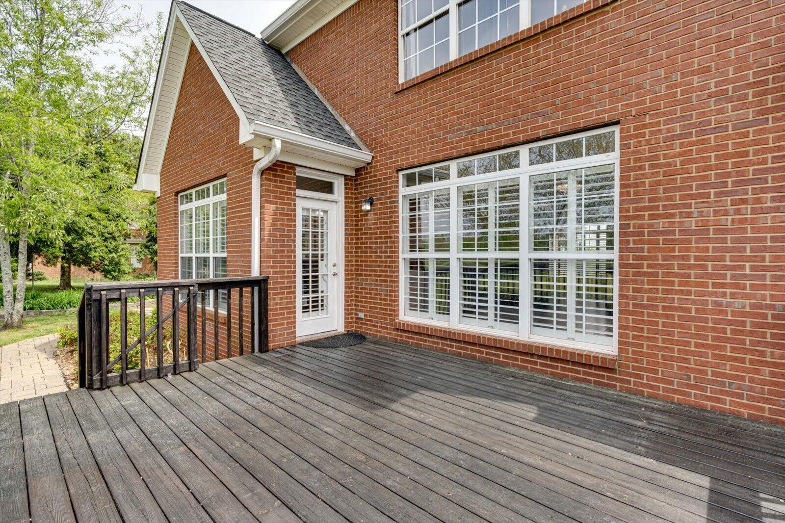 7223 River Run Drive