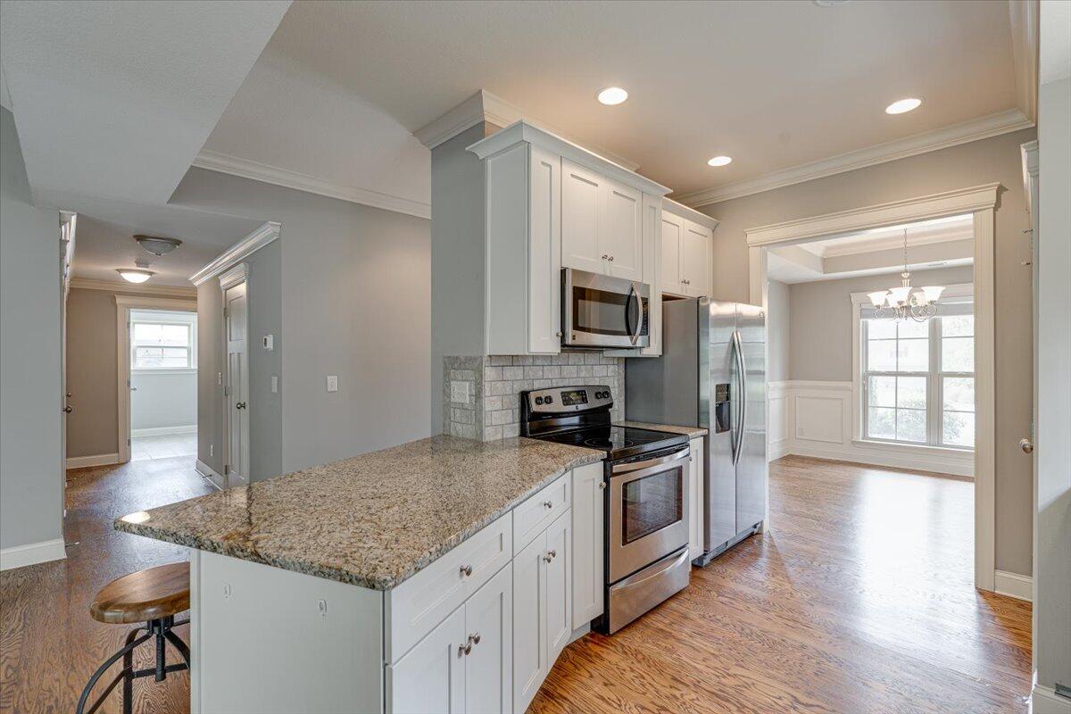 7318 Huntley Lane