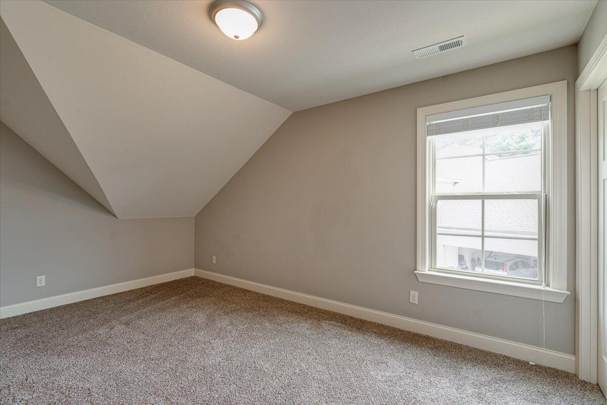 7318 Huntley Lane