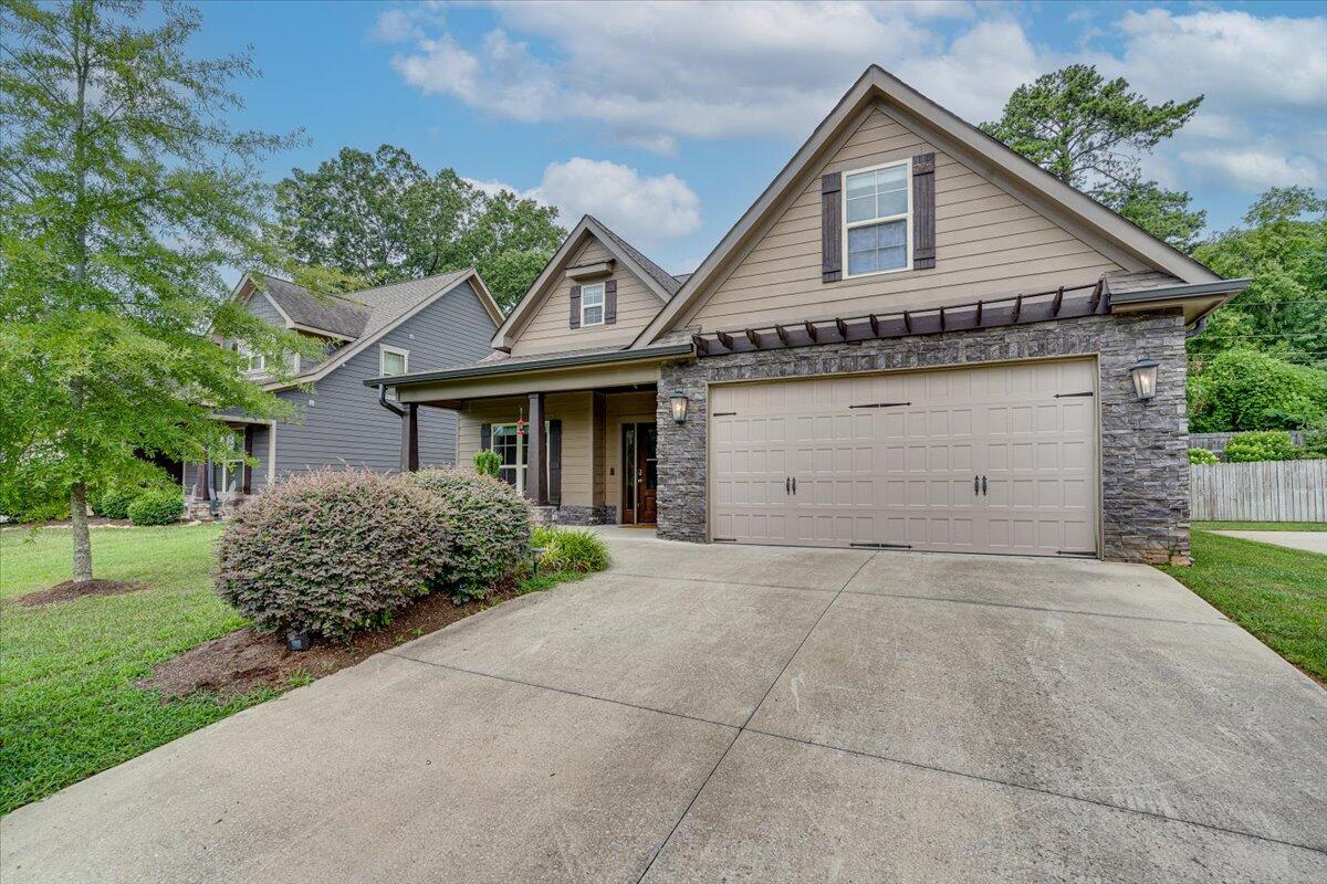 7318 Huntley Lane