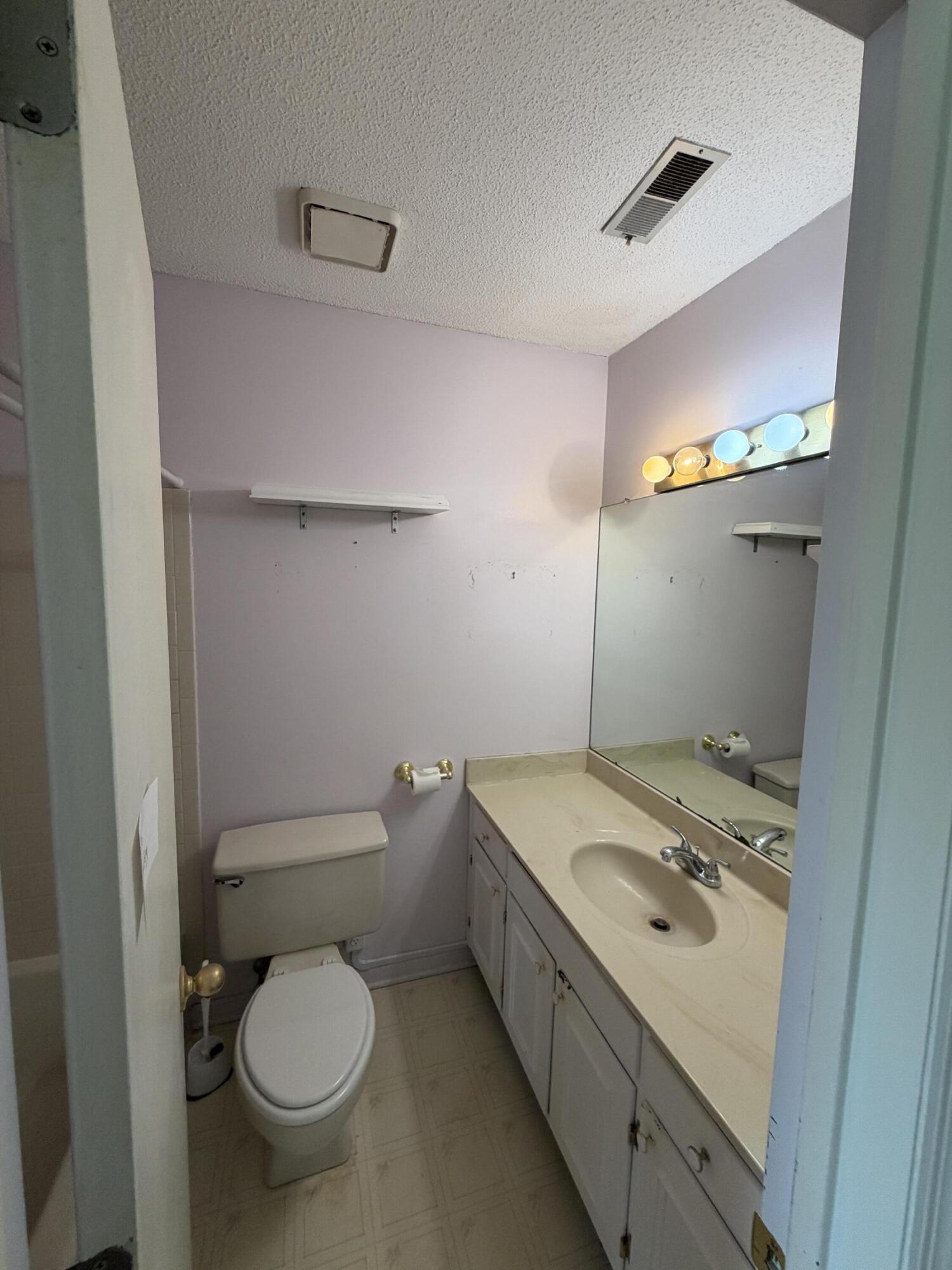 6456 Brookmead Circle