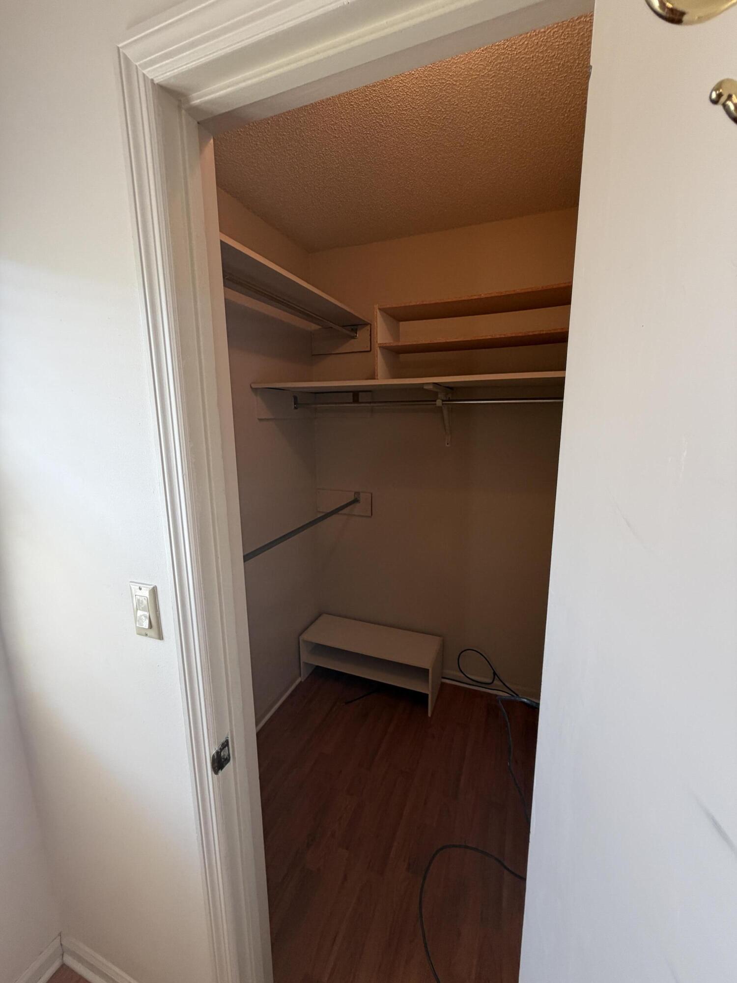 6456 Brookmead Circle