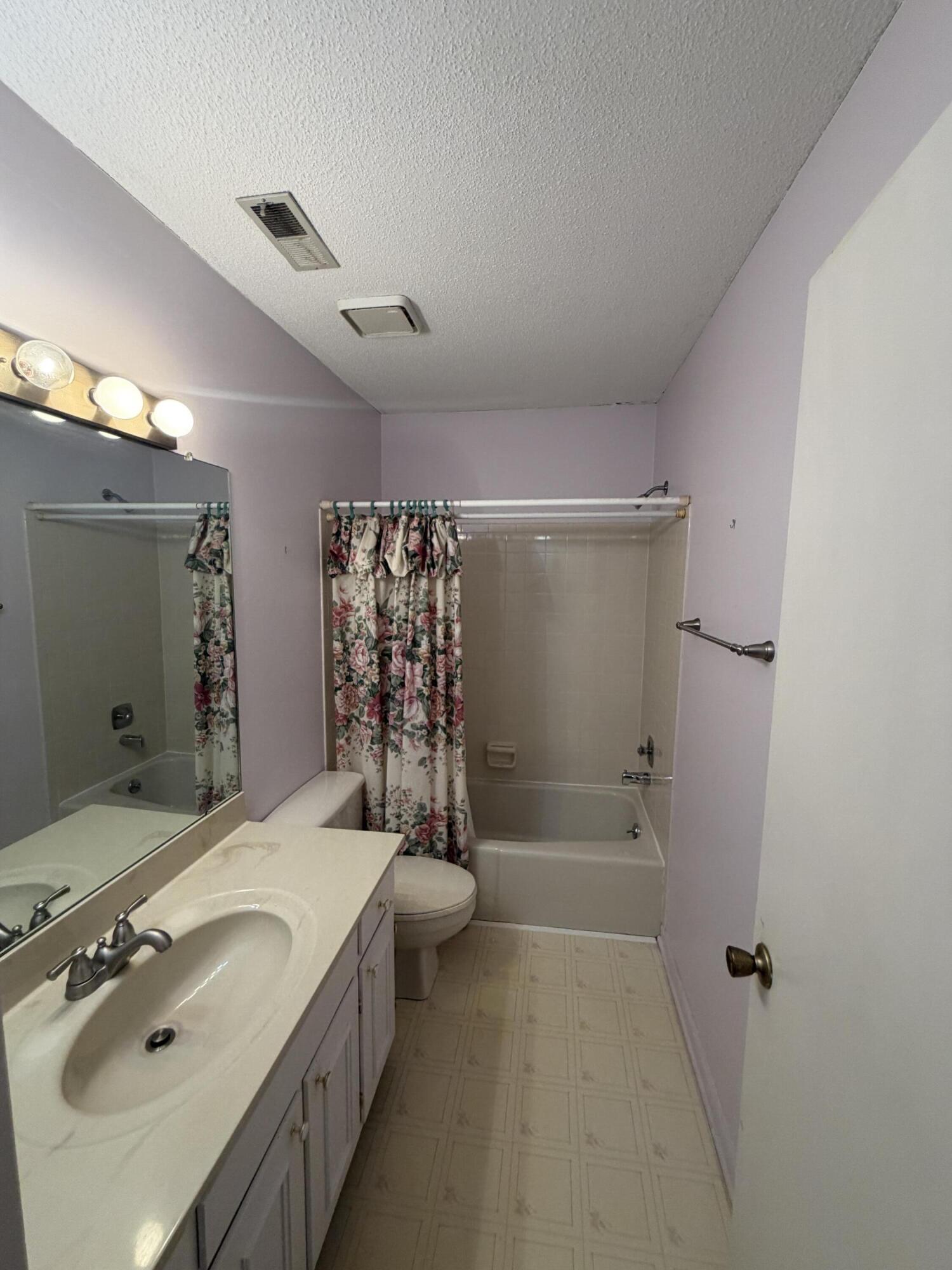 6456 Brookmead Circle