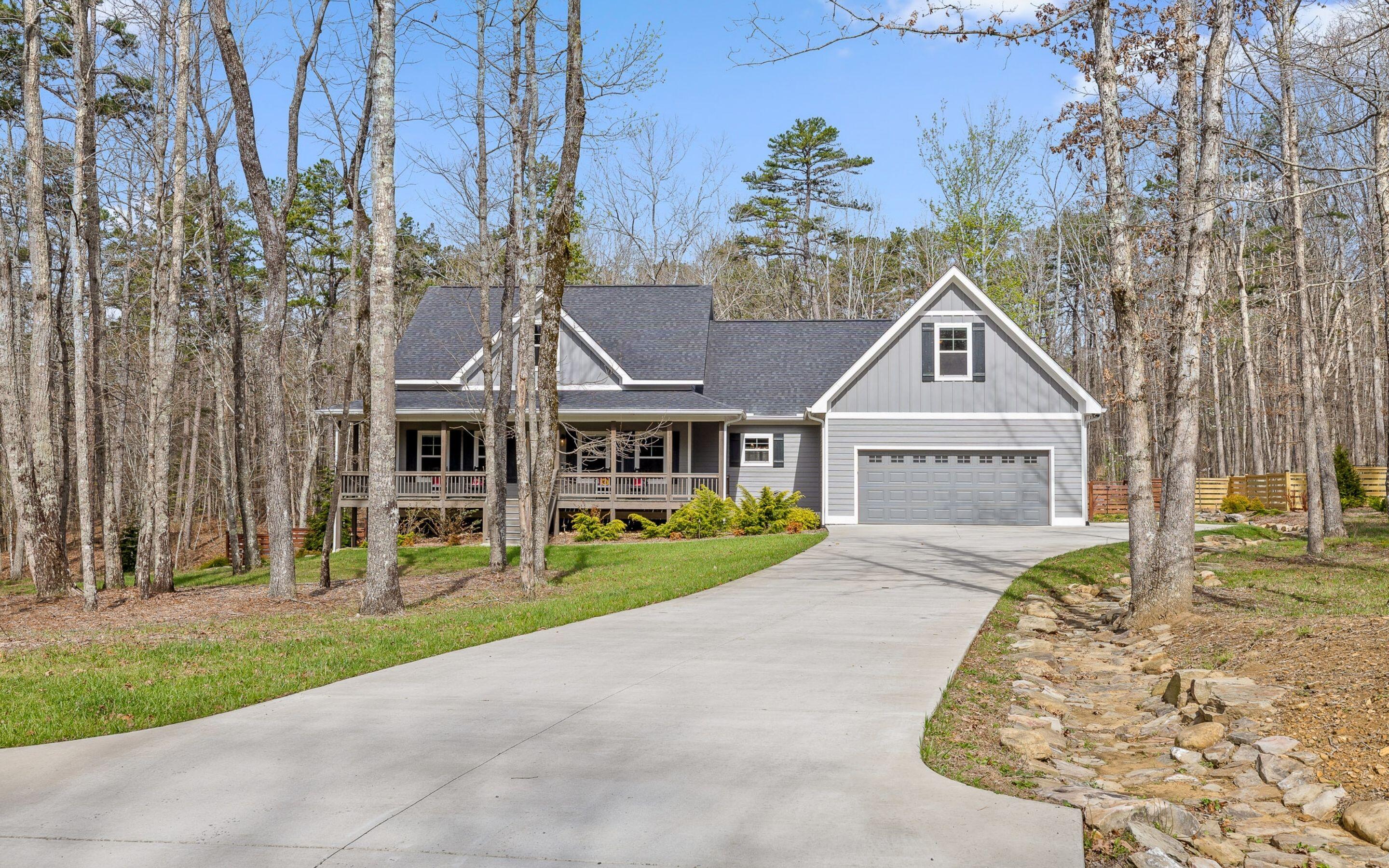 2821 Clear Brooks Drive