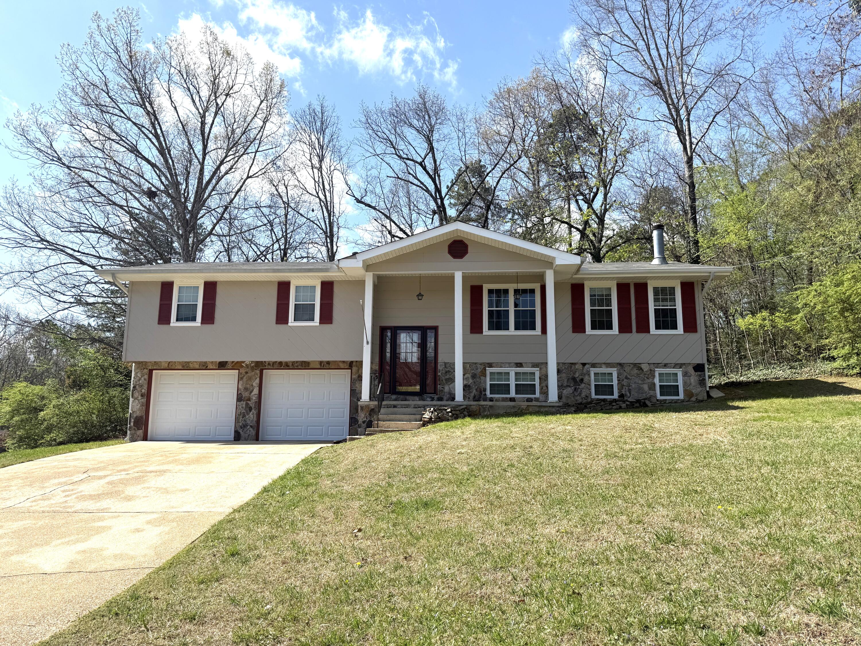 2530 Allegheny Drive
