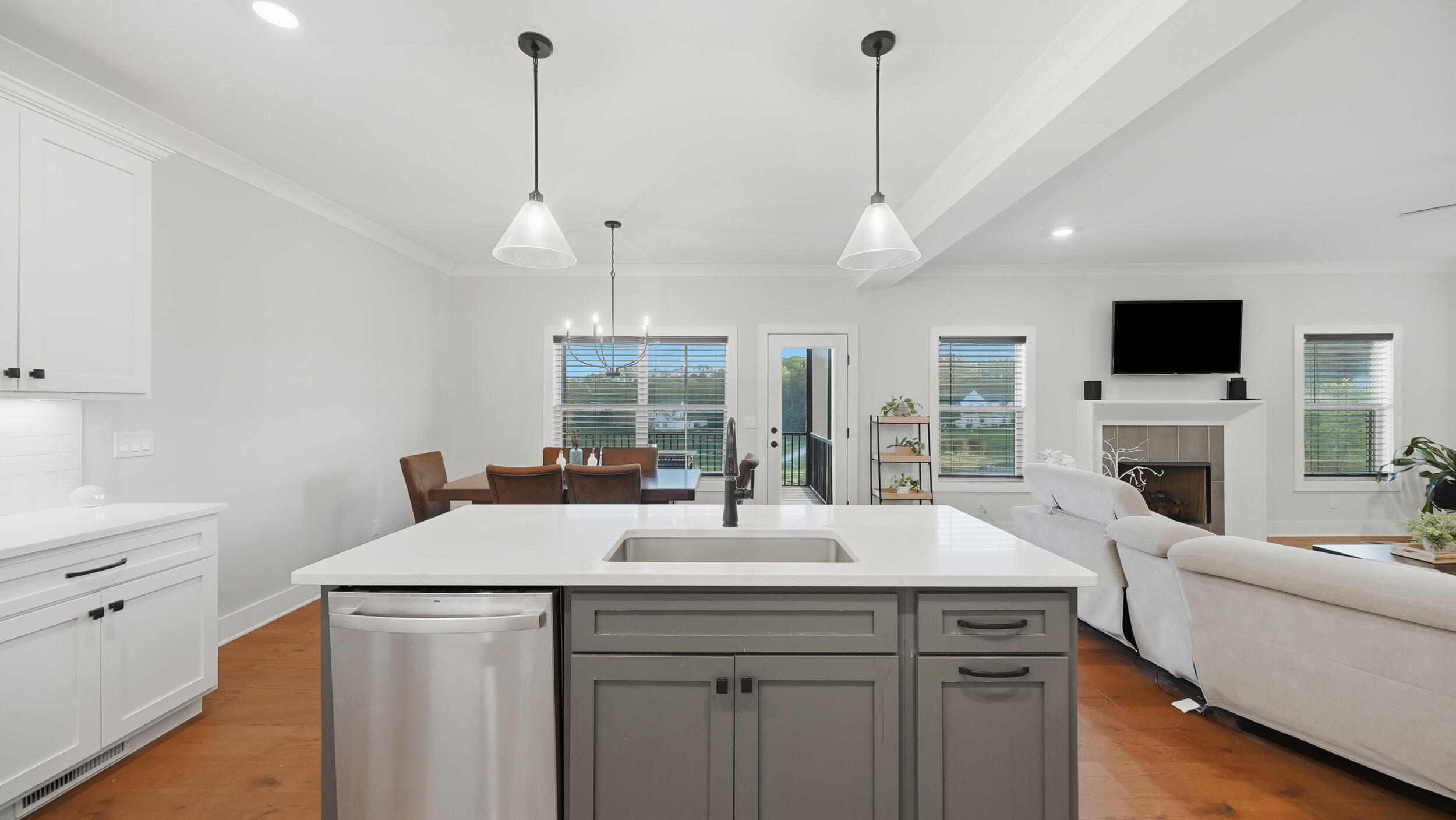 7424 Crowes Nest Drive