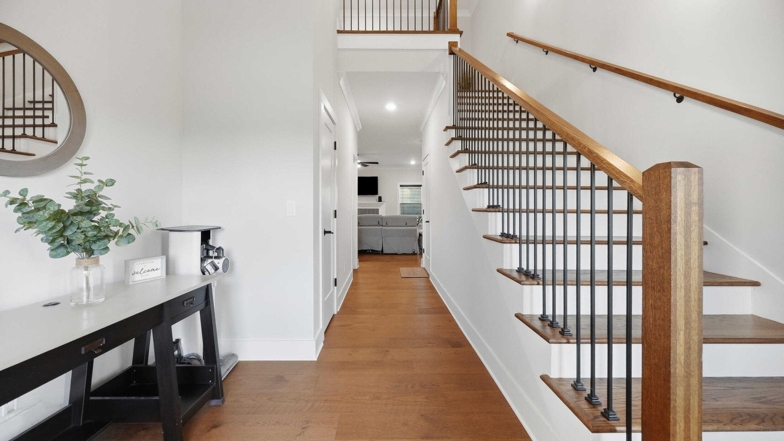 7424 Crowes Nest Drive