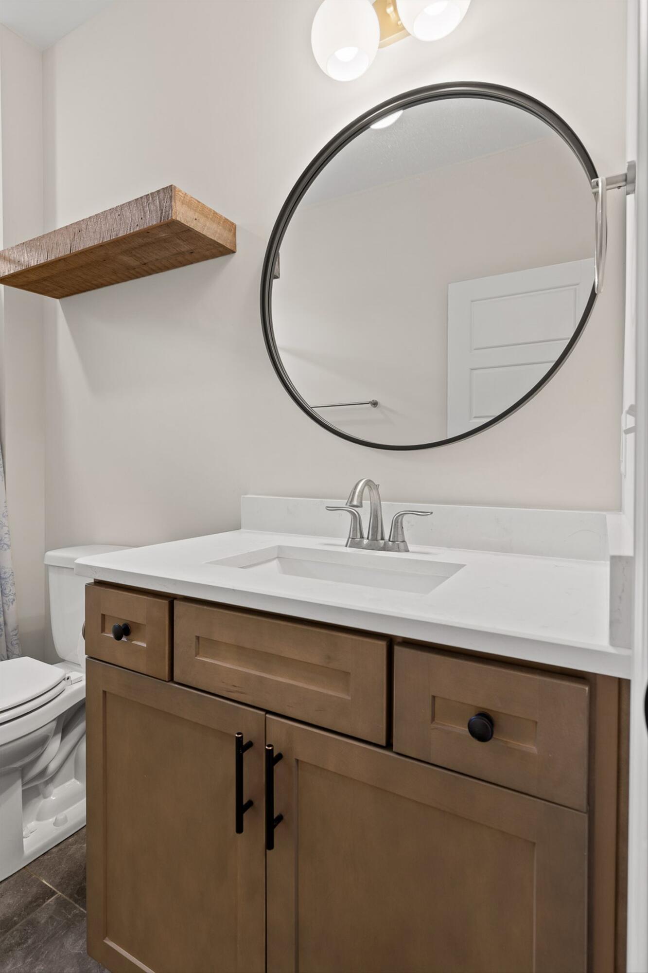 1524 Farmhouse Trail