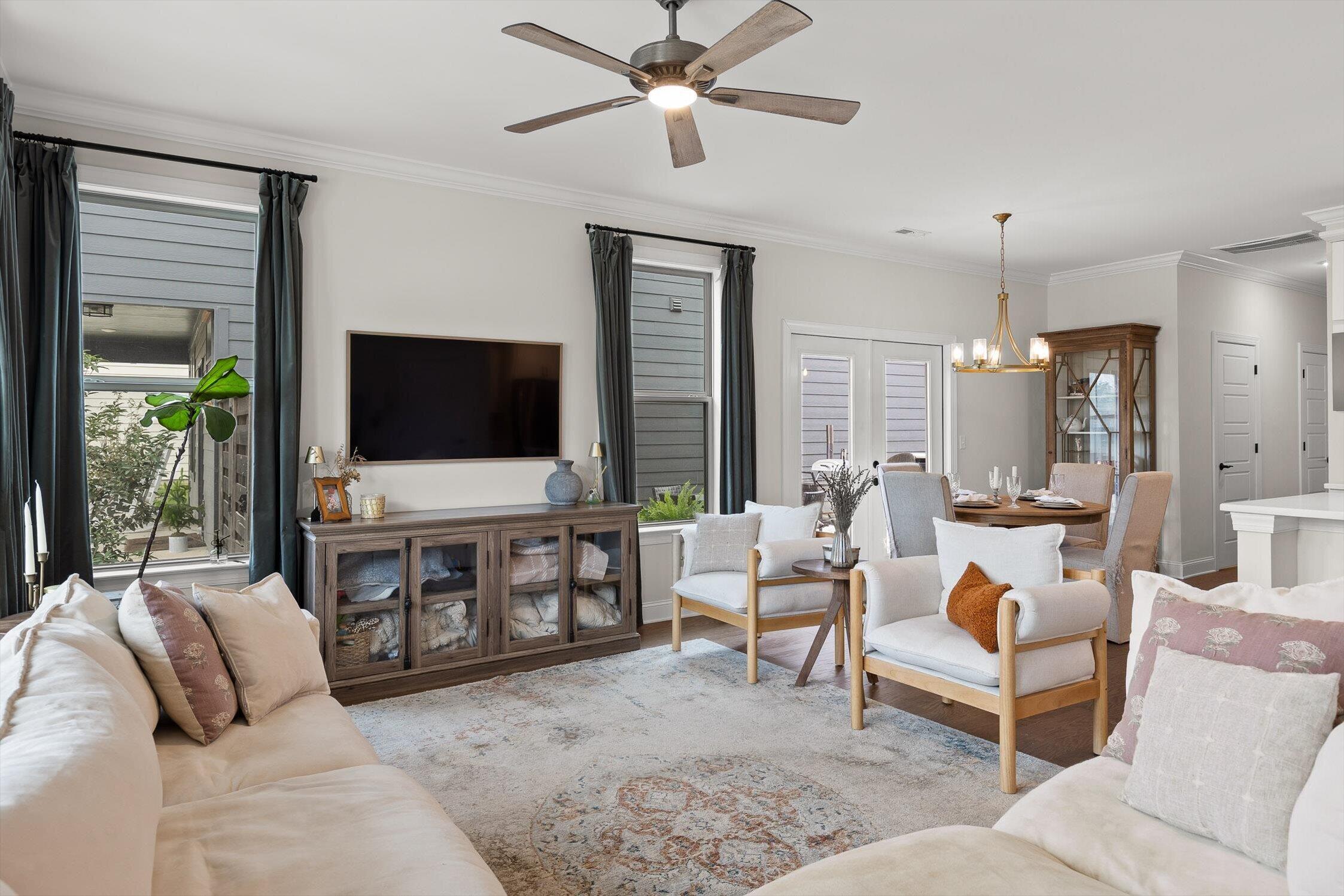 1524 Farmhouse Trail