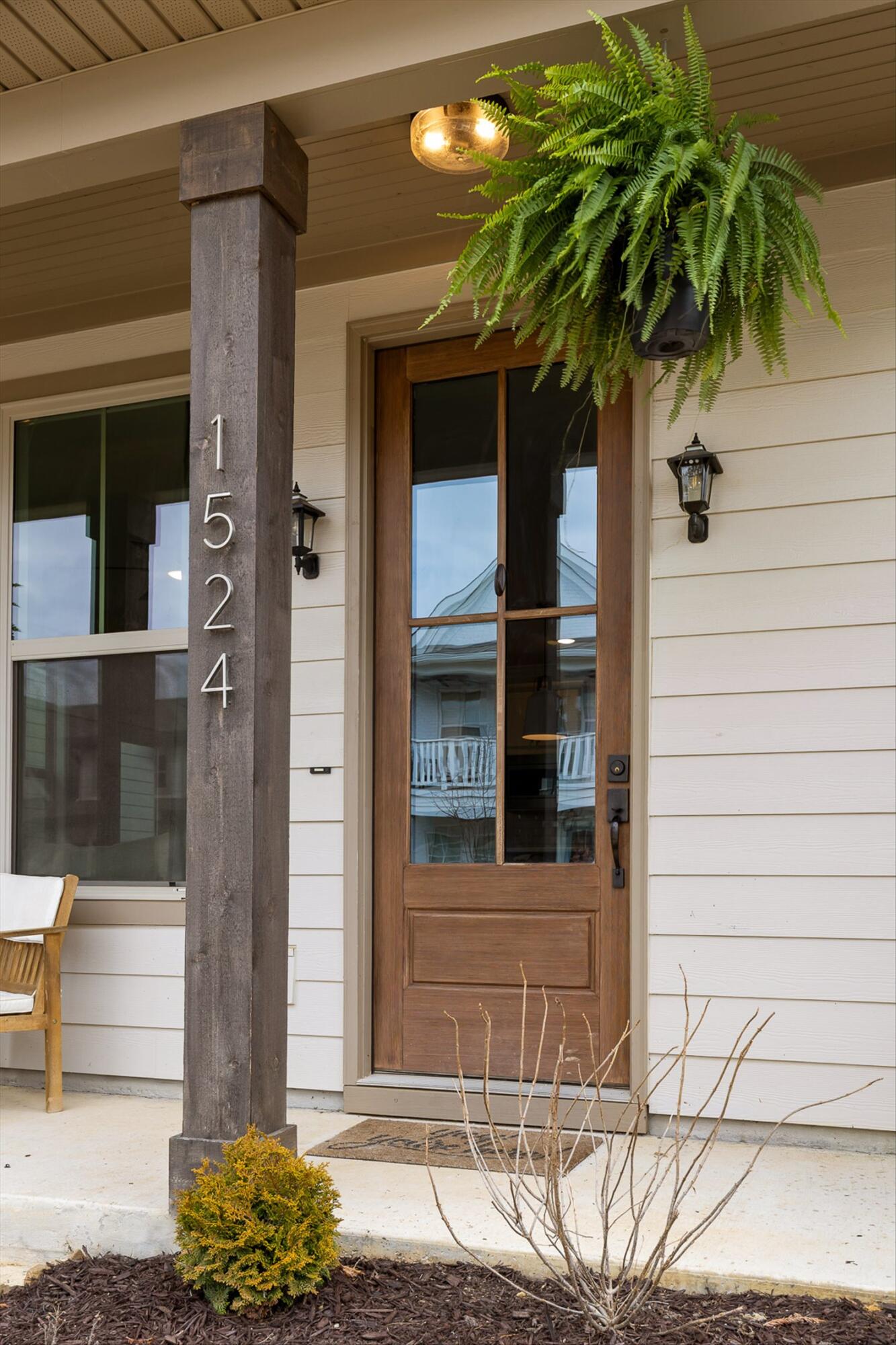 1524 Farmhouse Trail