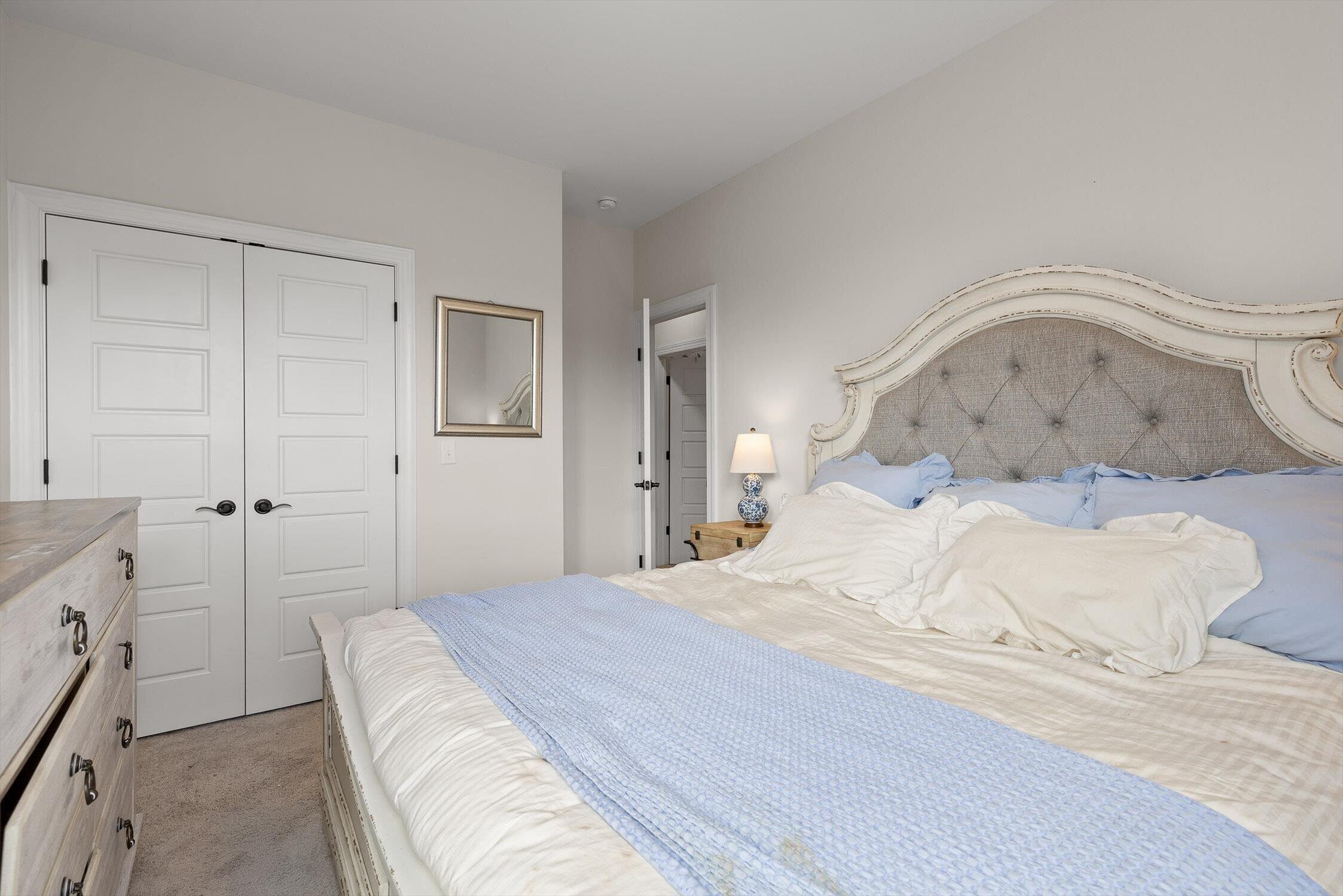 1524 Farmhouse Trail