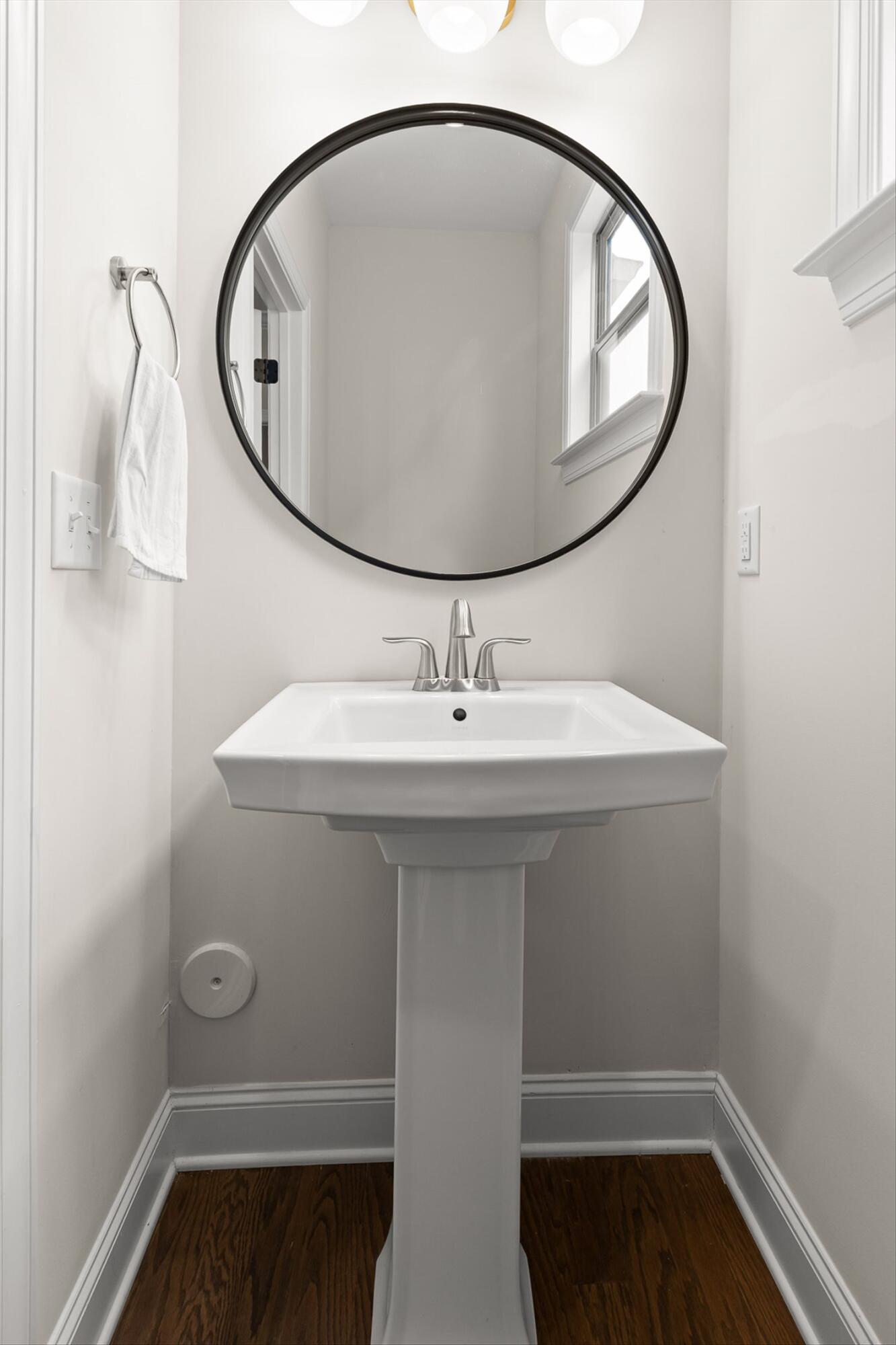 1524 Farmhouse Trail