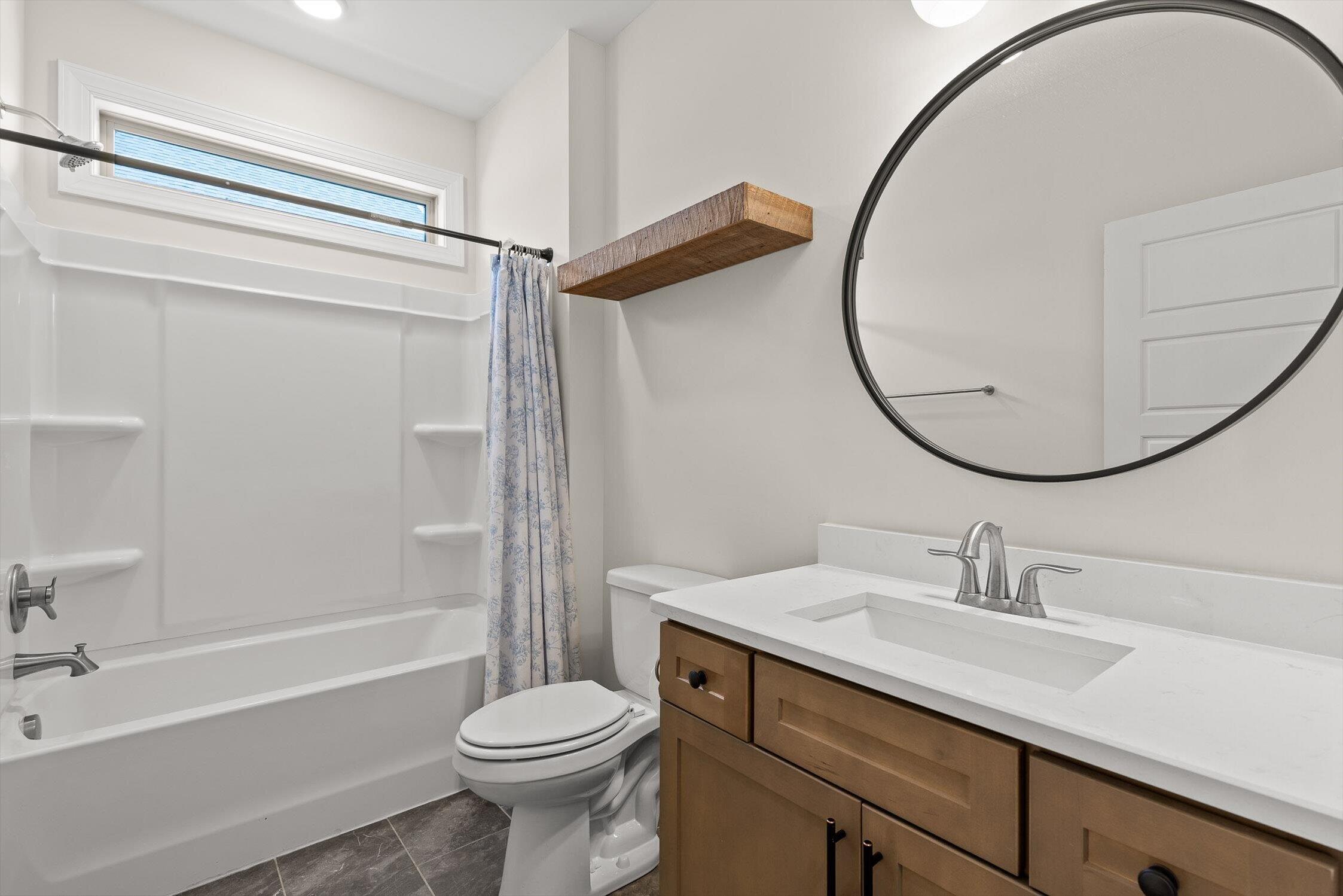 1524 Farmhouse Trail