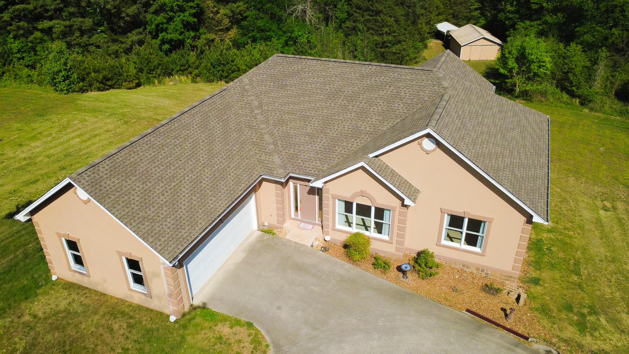 160 Deer Trail NW