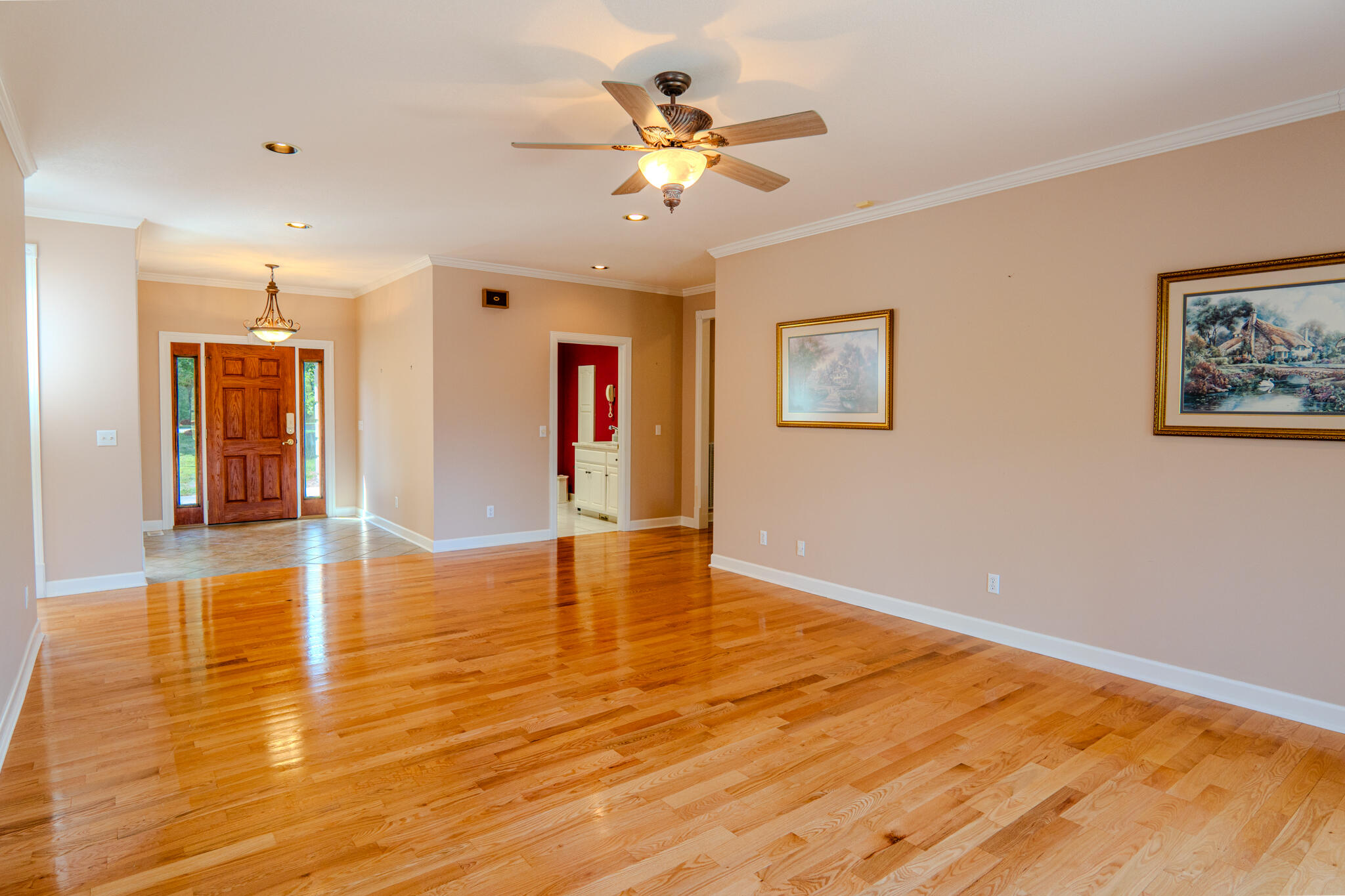 160 Deer Trail NW