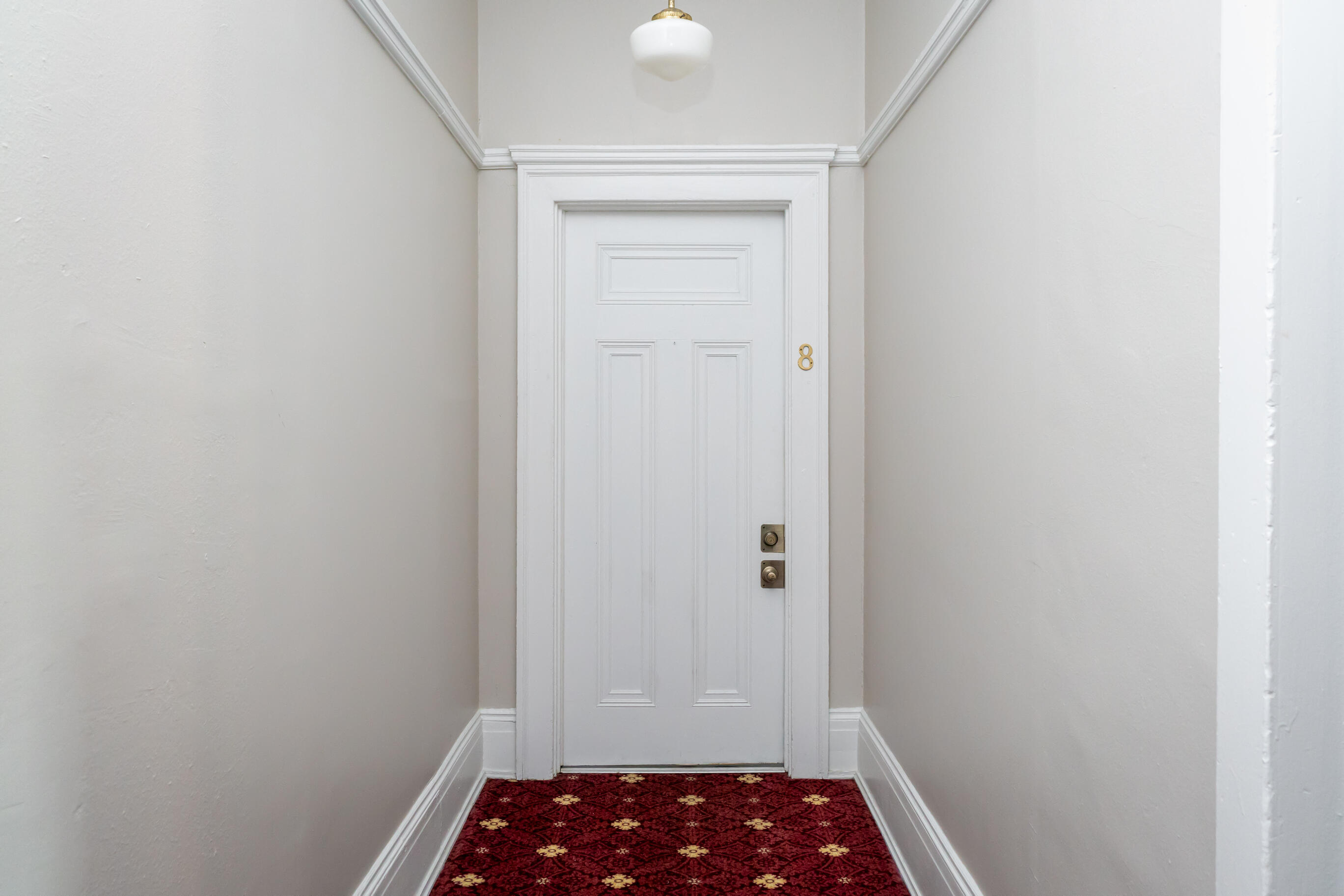 900 Vine Street, 8