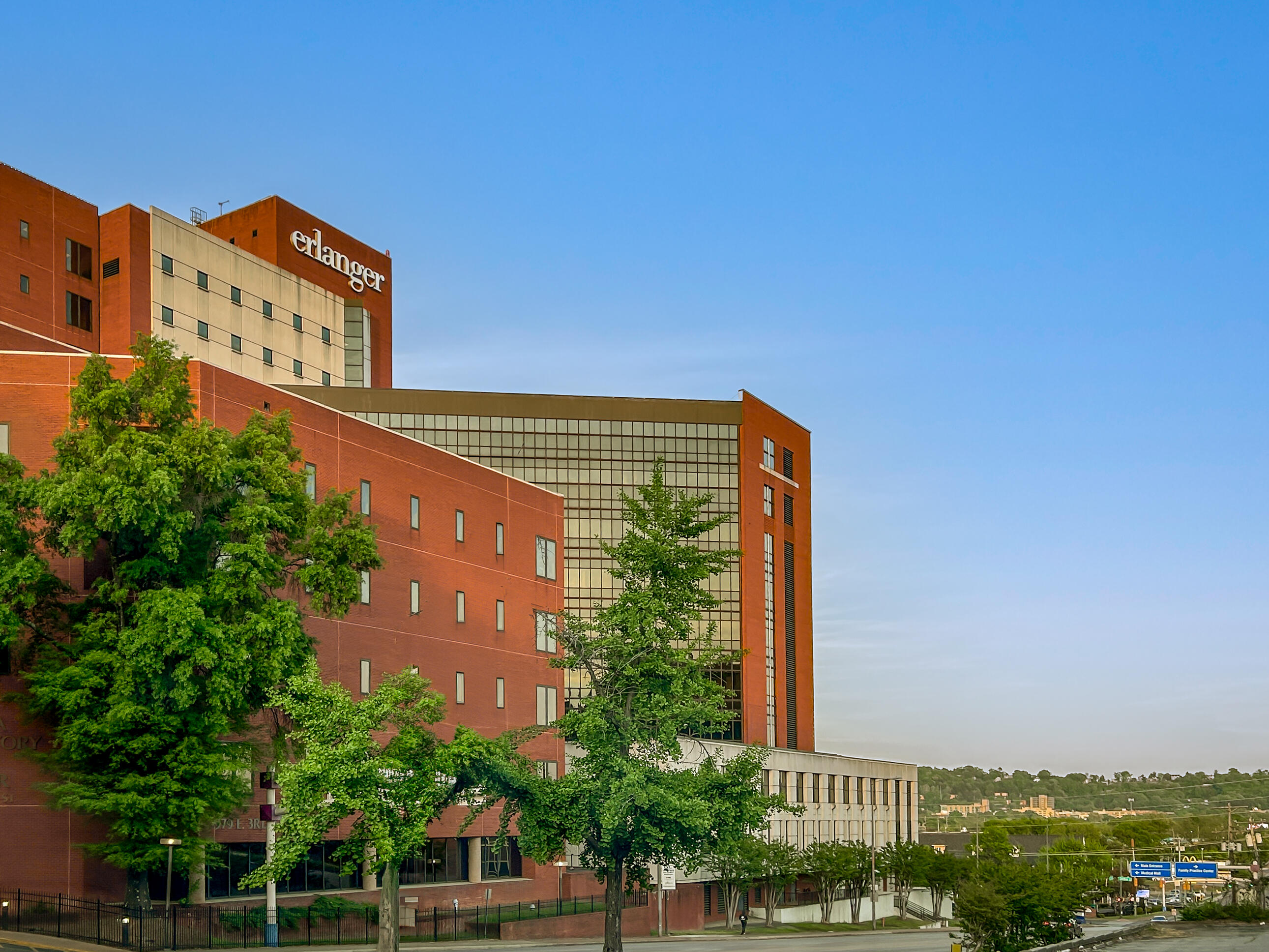 900 Vine Street, 8