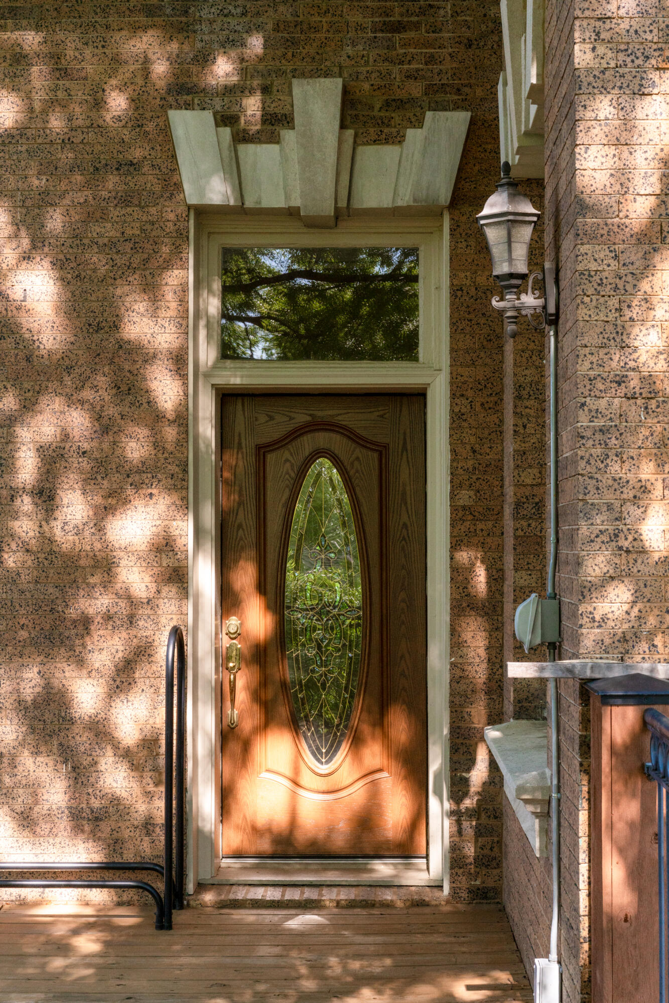 900 Vine Street, 8