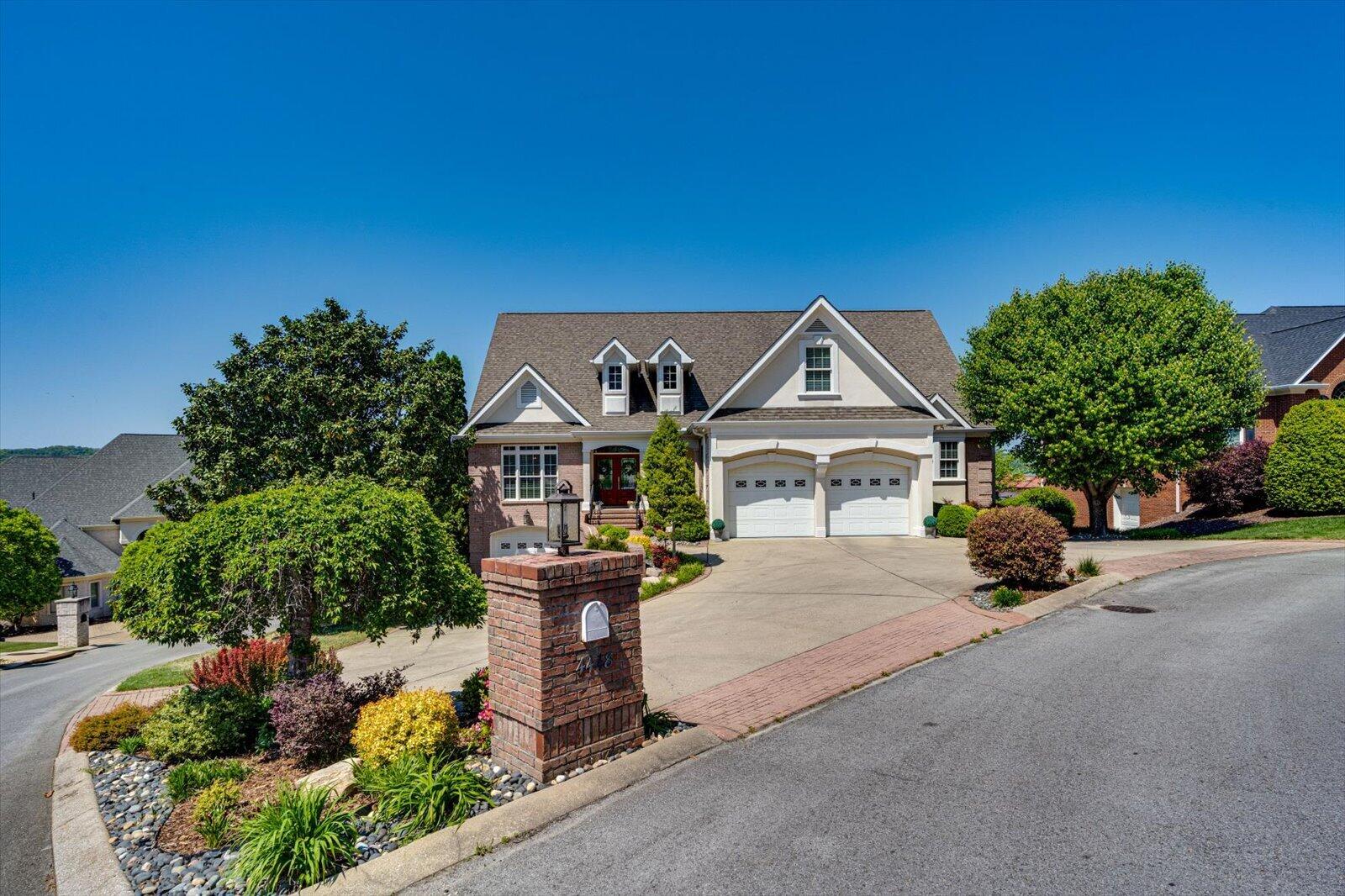 4448 Sailmaker Circle