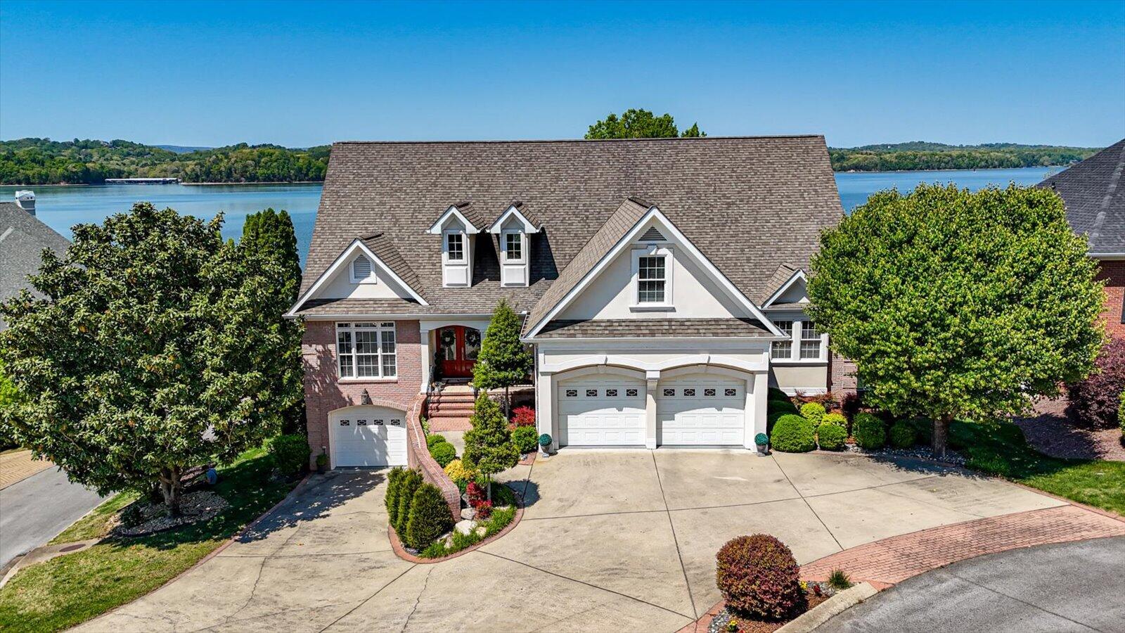 4448 Sailmaker Circle