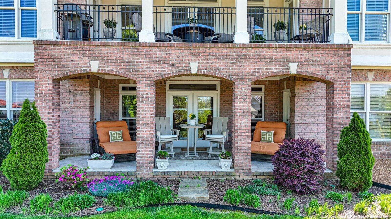 4448 Sailmaker Circle