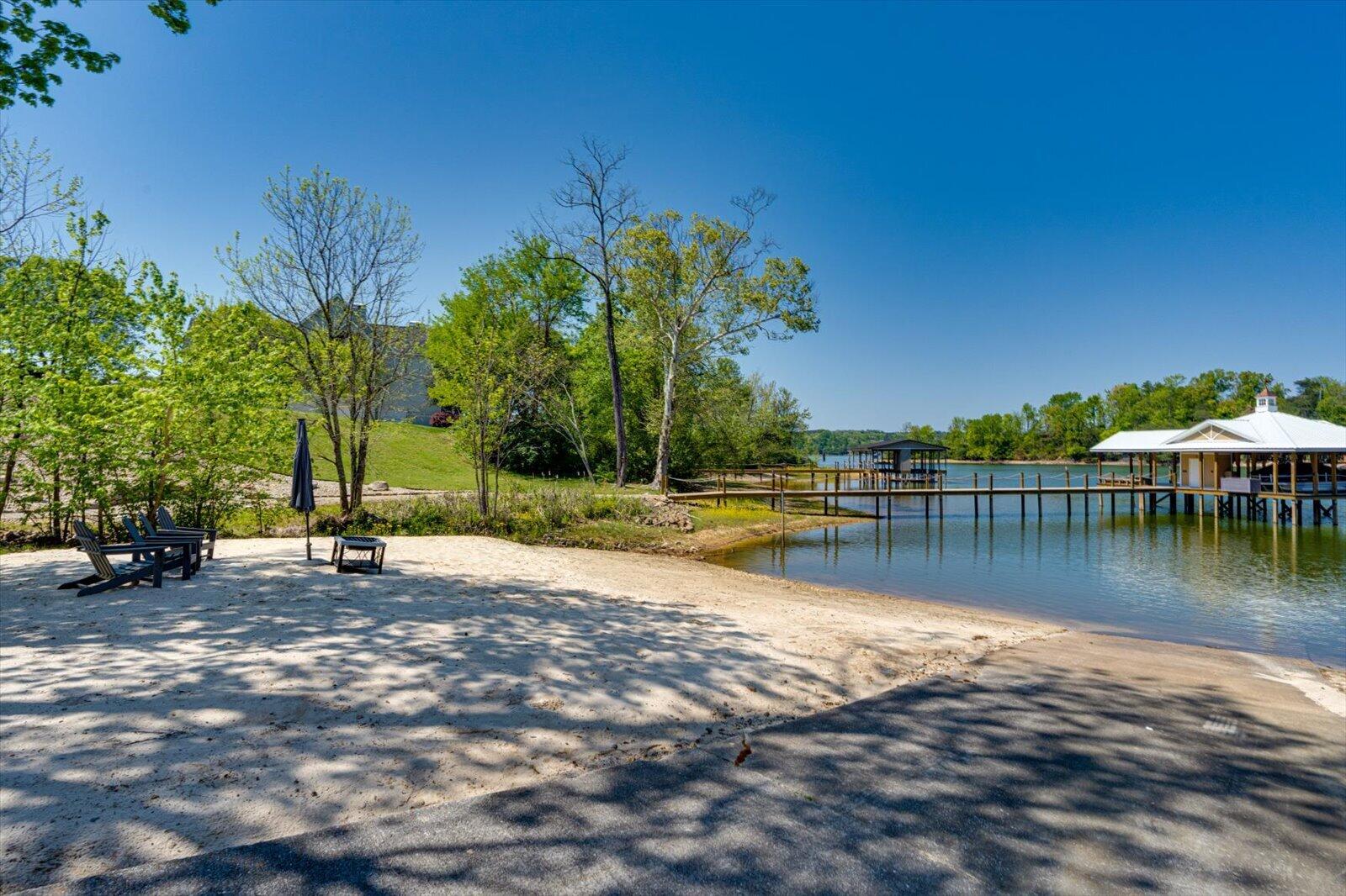 4448 Sailmaker Circle