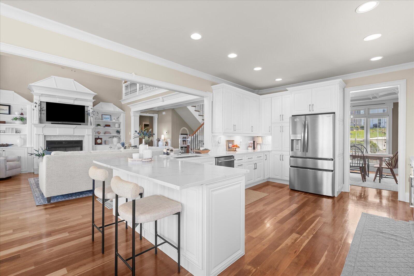 4448 Sailmaker Circle