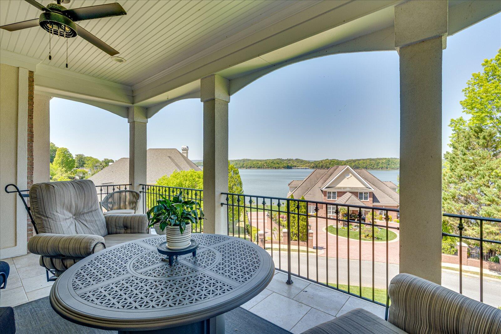 4448 Sailmaker Circle