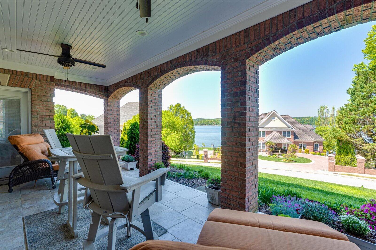 4448 Sailmaker Circle