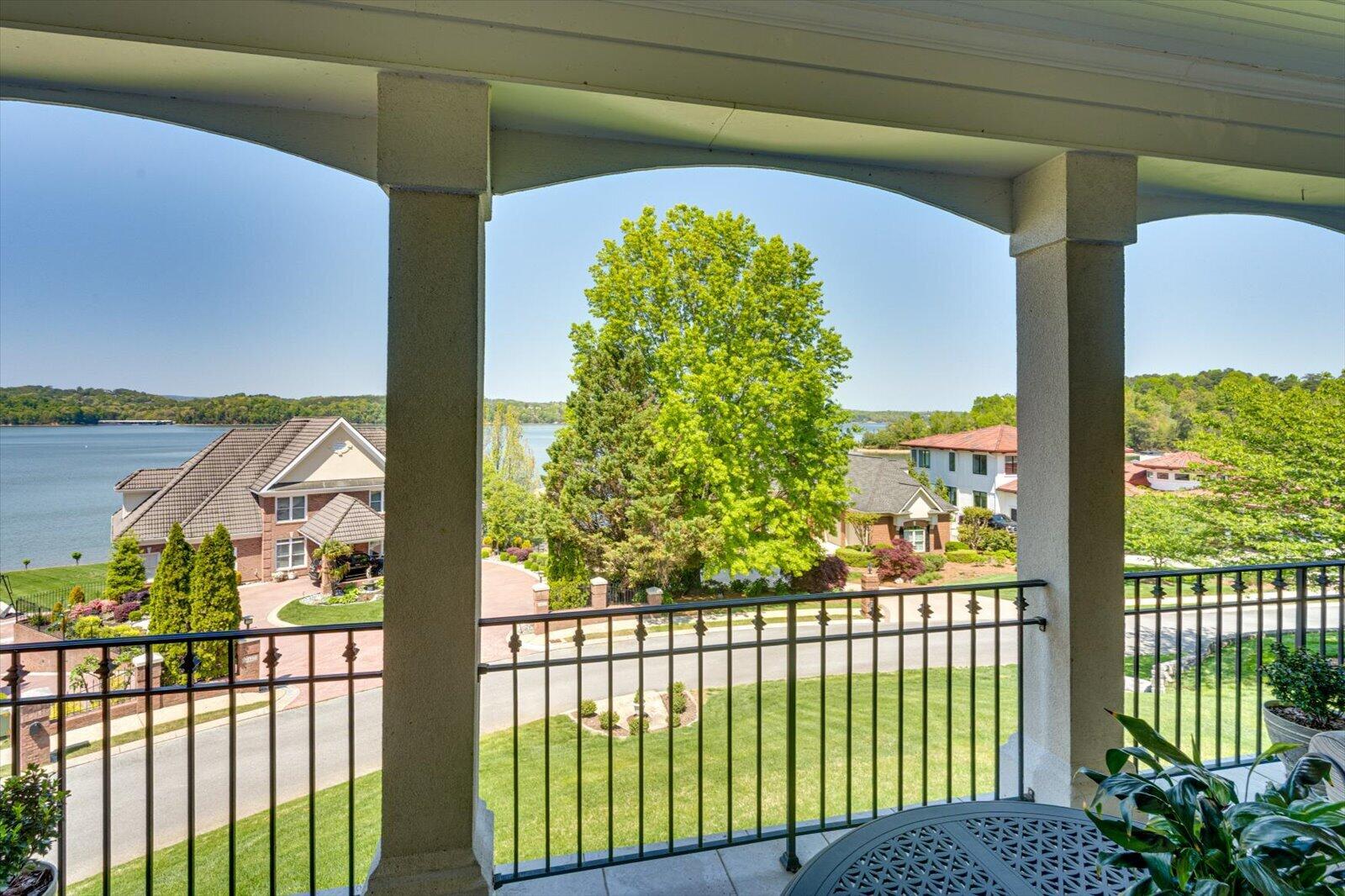 4448 Sailmaker Circle