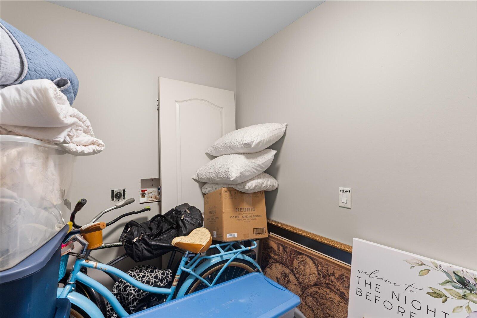 4448 Sailmaker Circle