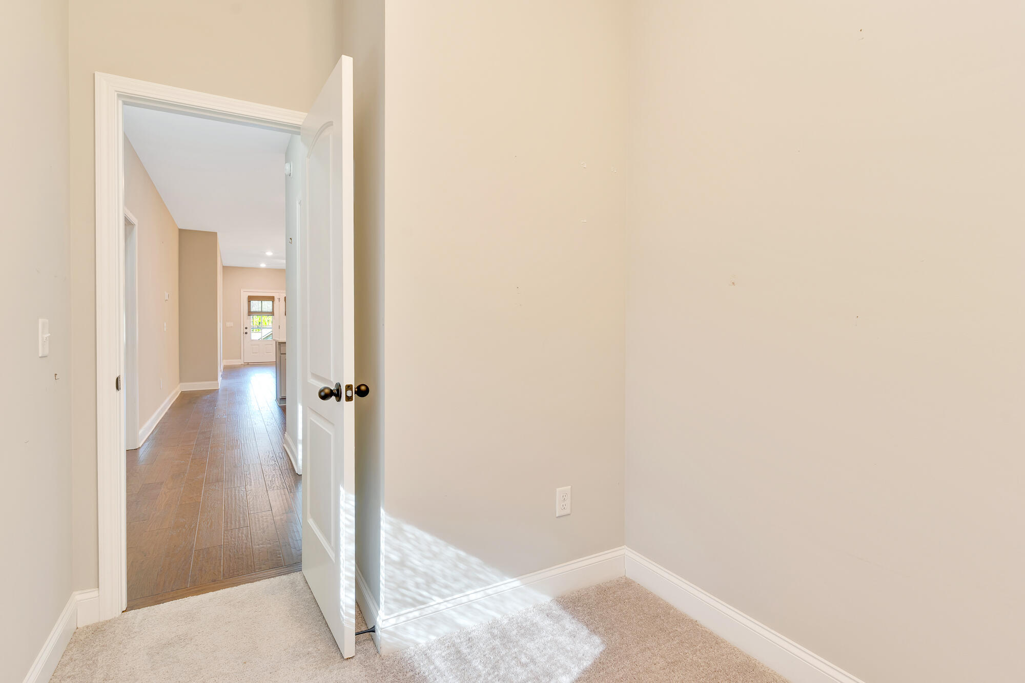 34 Founding Way, Unit C