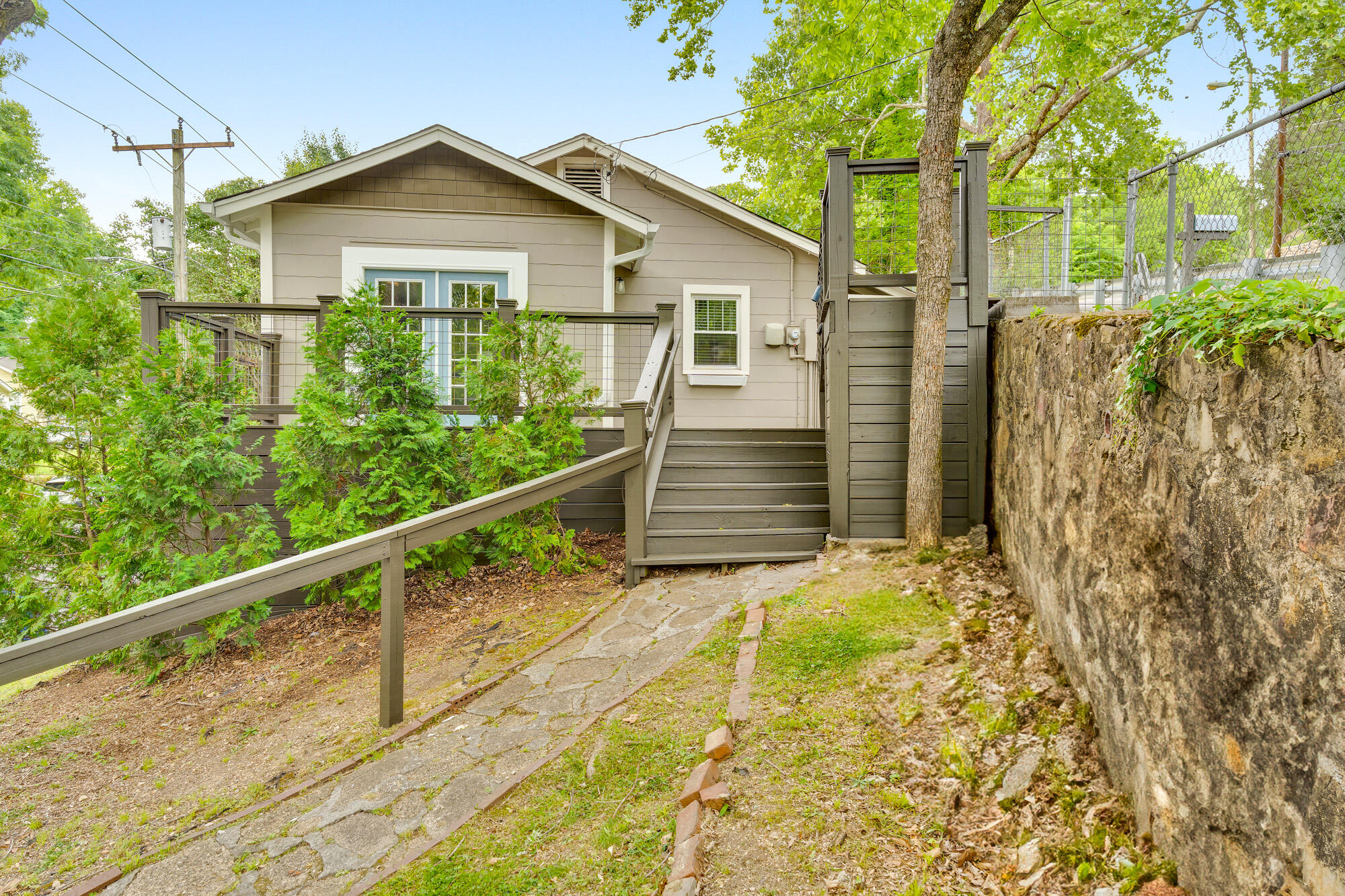 925 Federal Street