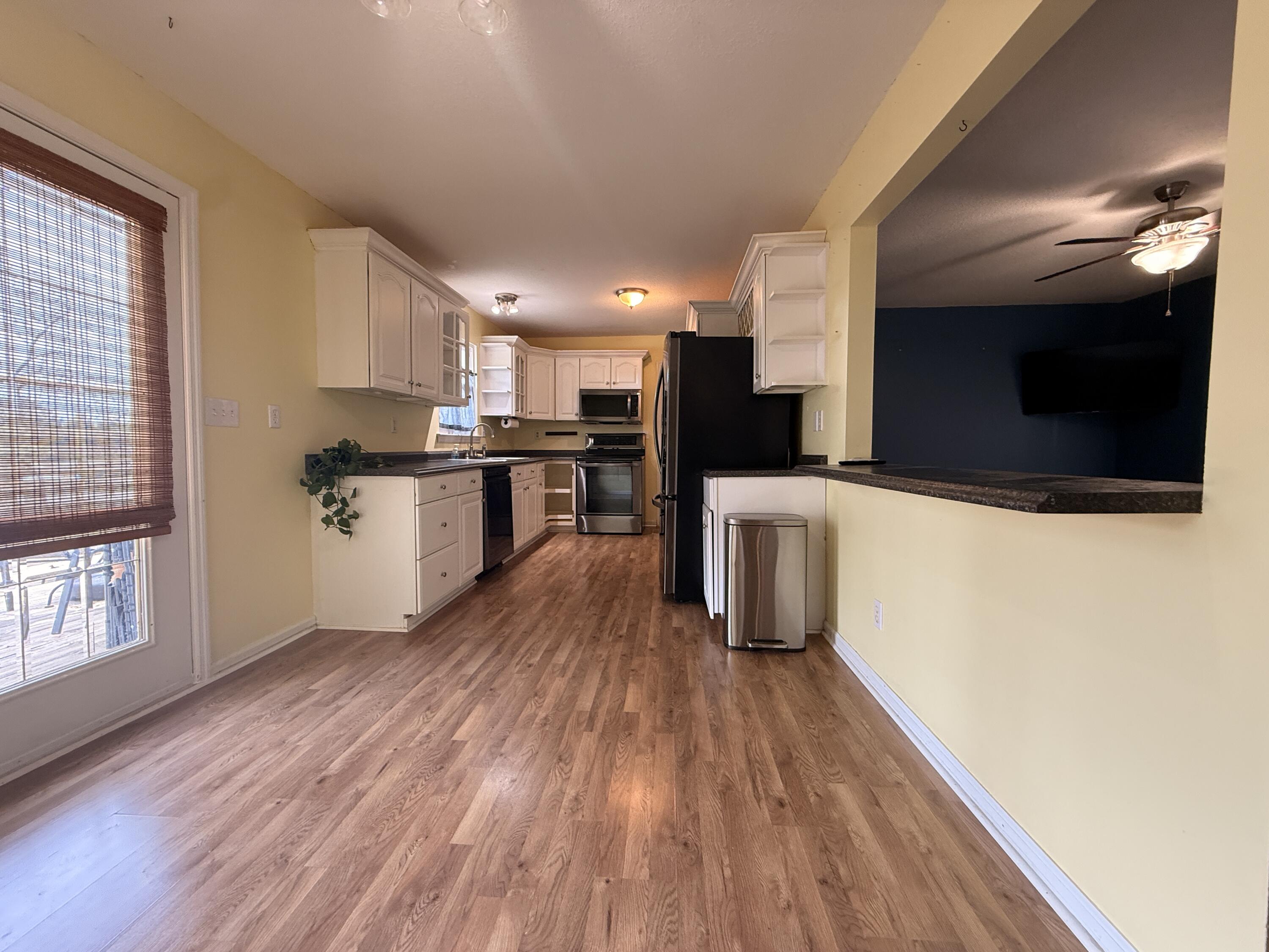 1012 Elaine Trail