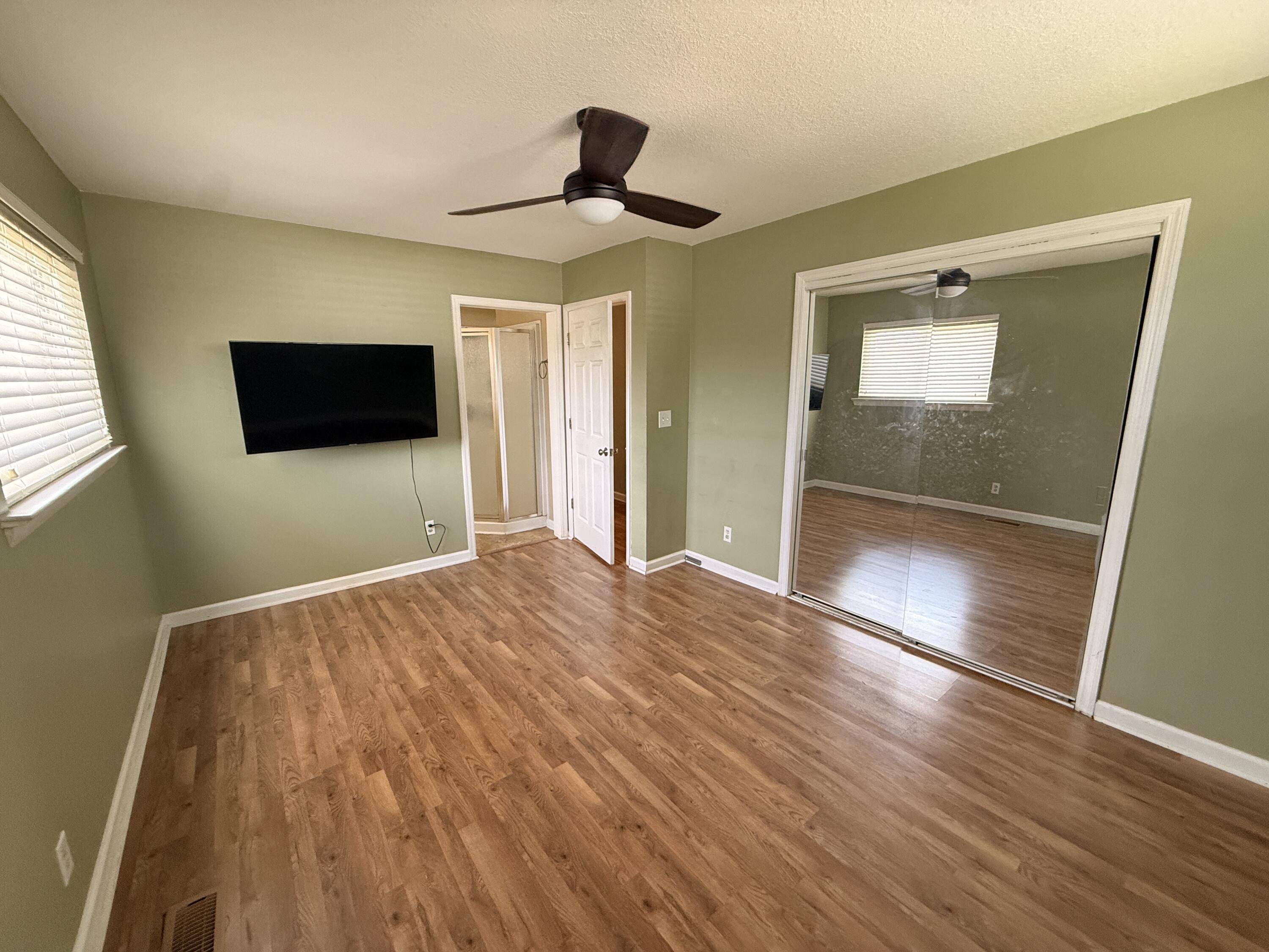 1012 Elaine Trail