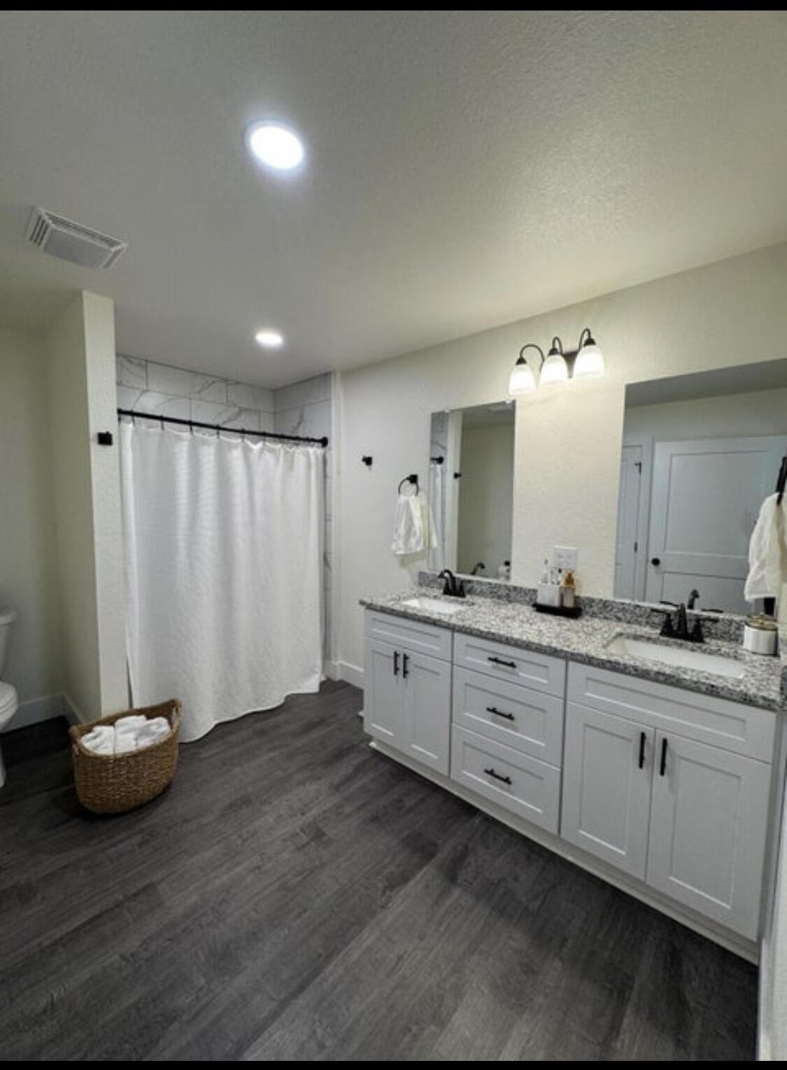 67 Shady Oaks Cove
