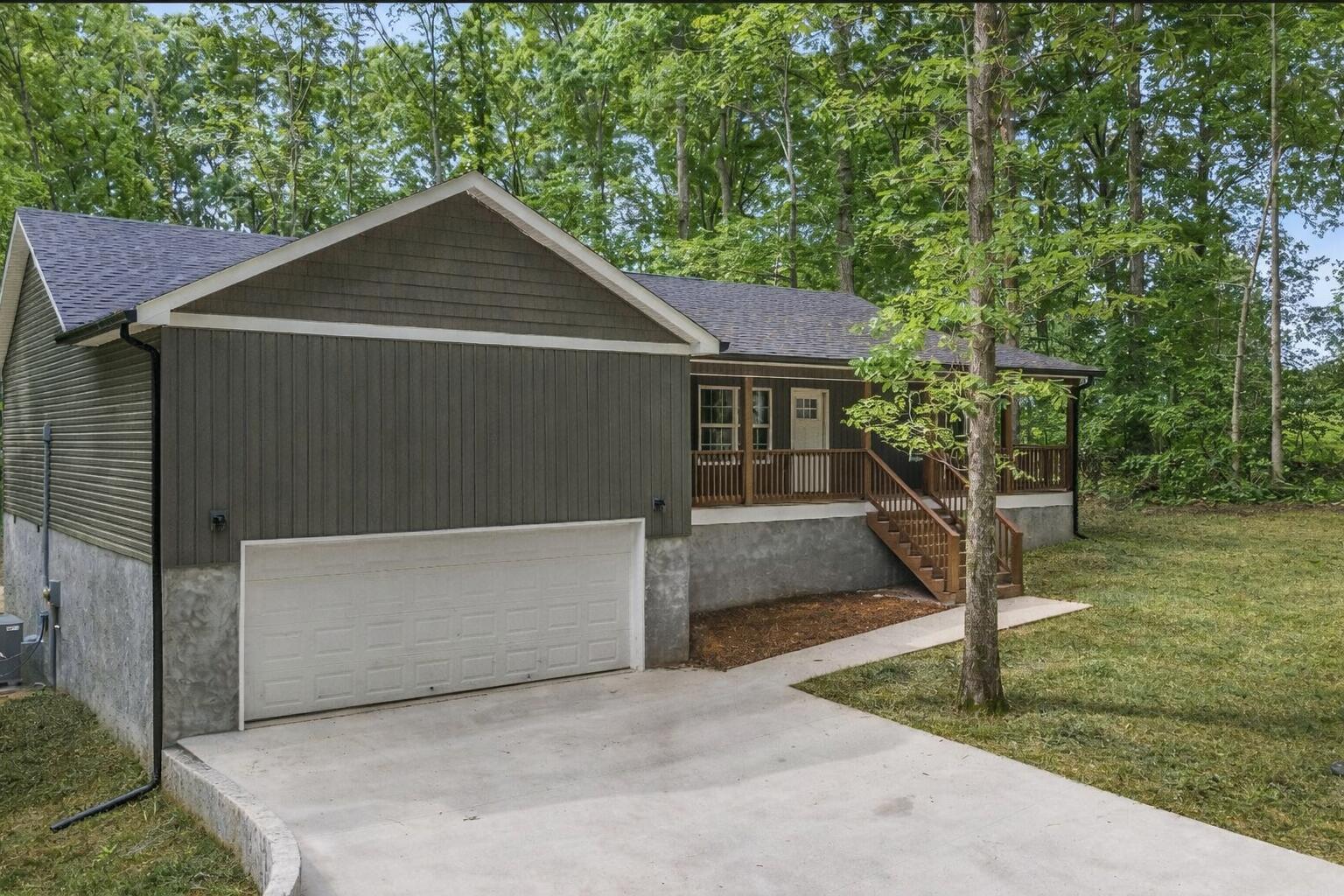 67 Shady Oaks Cove