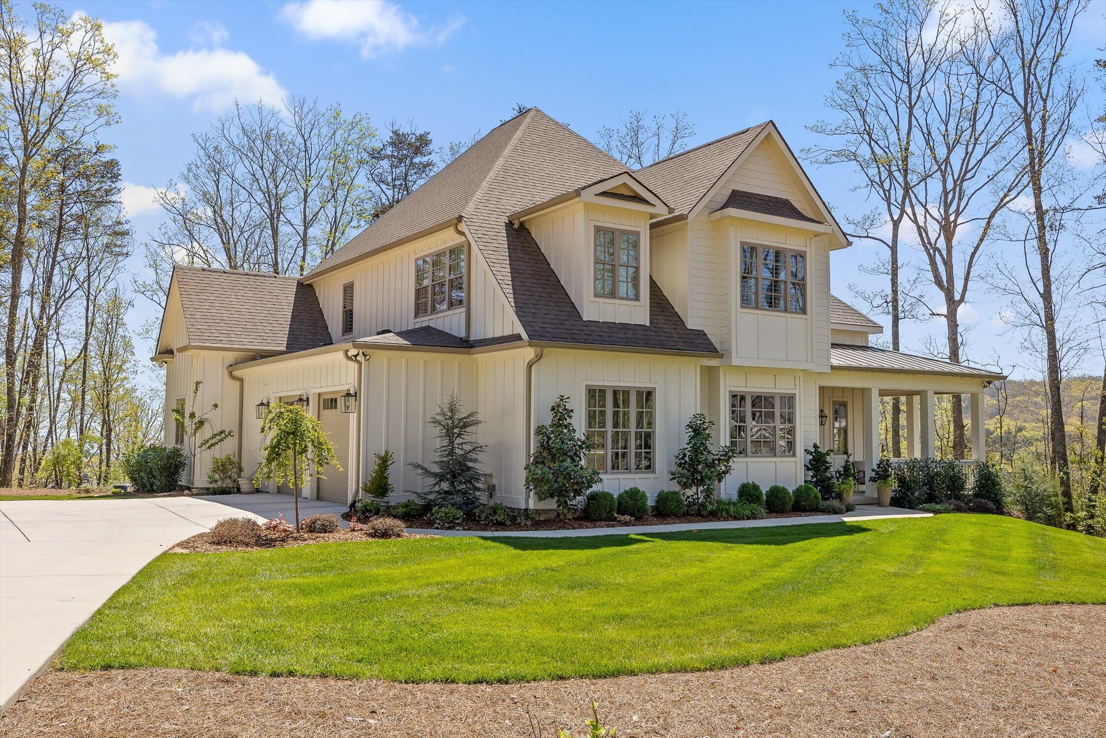 1375 Wintergreen Lane