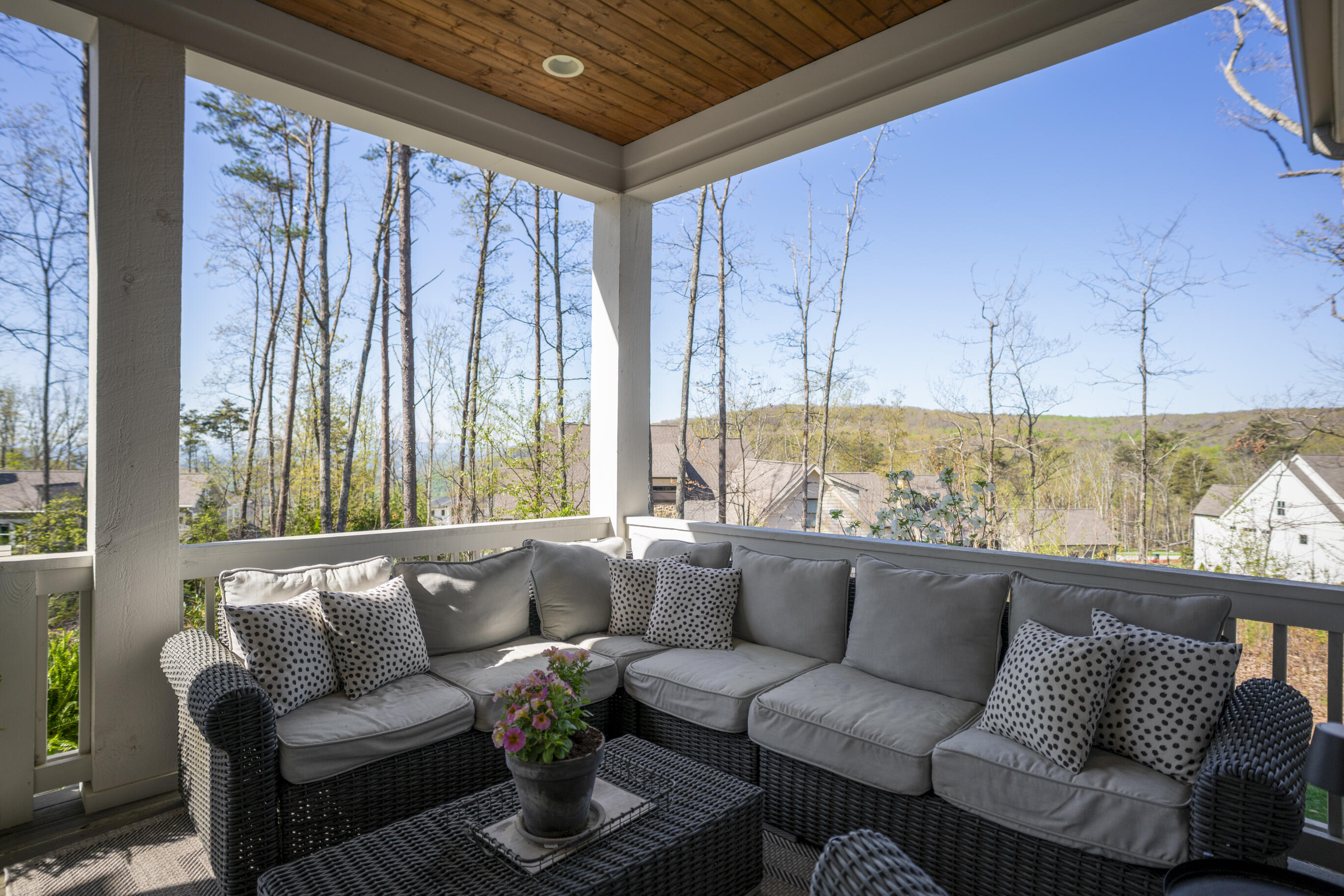 1375 Wintergreen Lane
