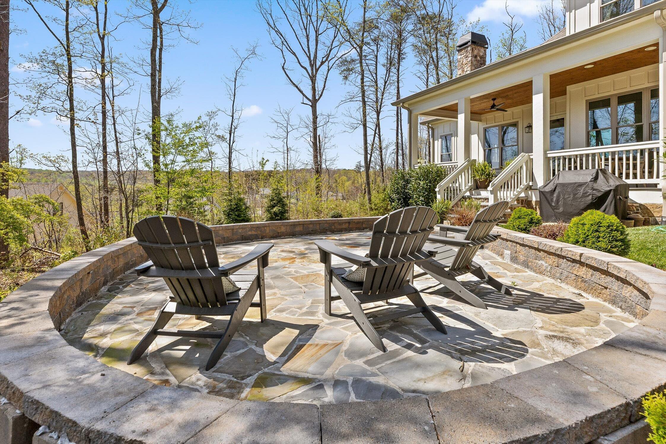 1375 Wintergreen Lane