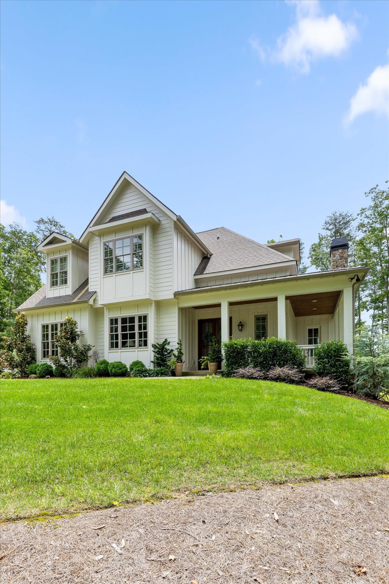 1375 Wintergreen Lane