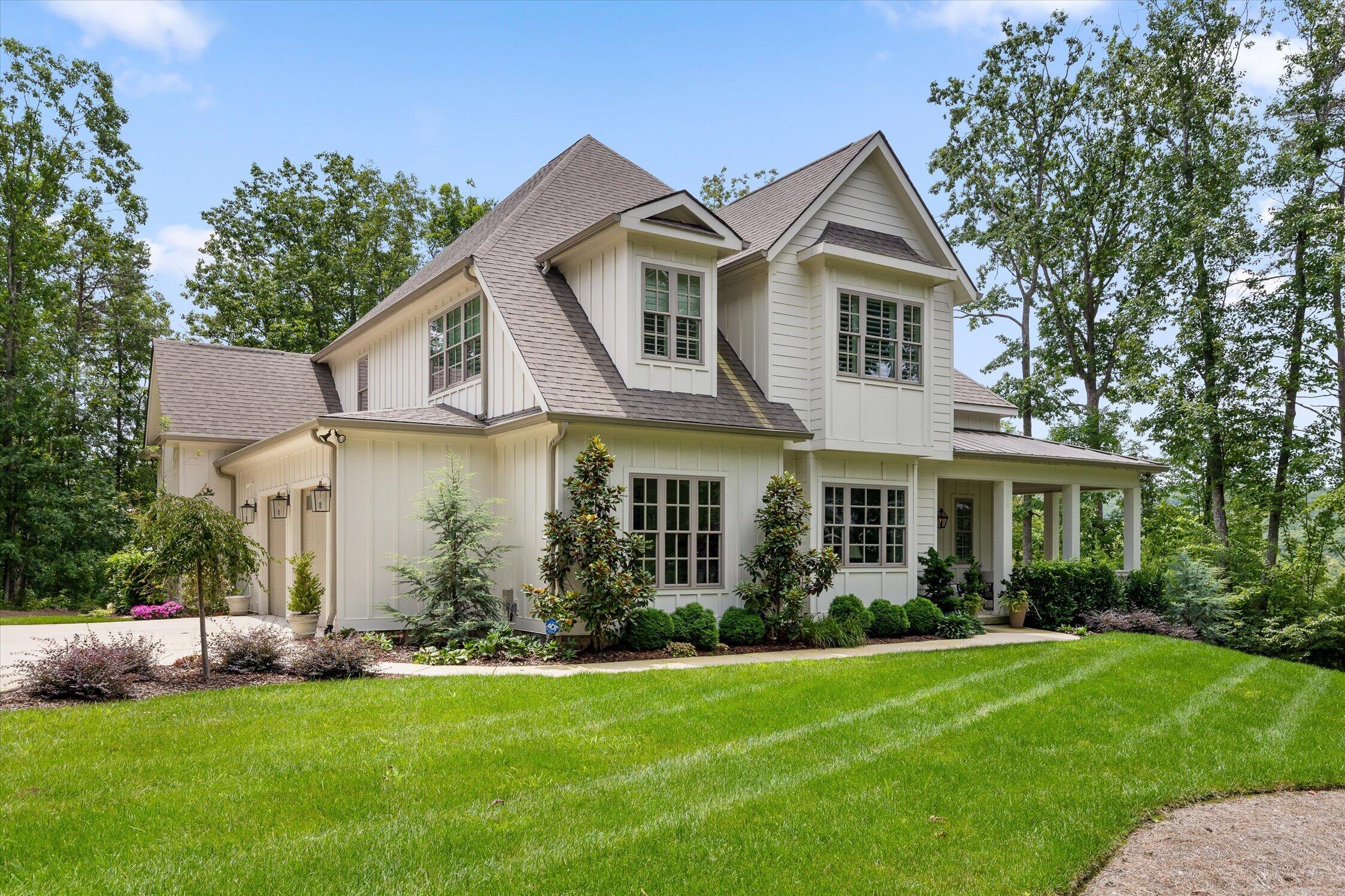 1375 Wintergreen Lane