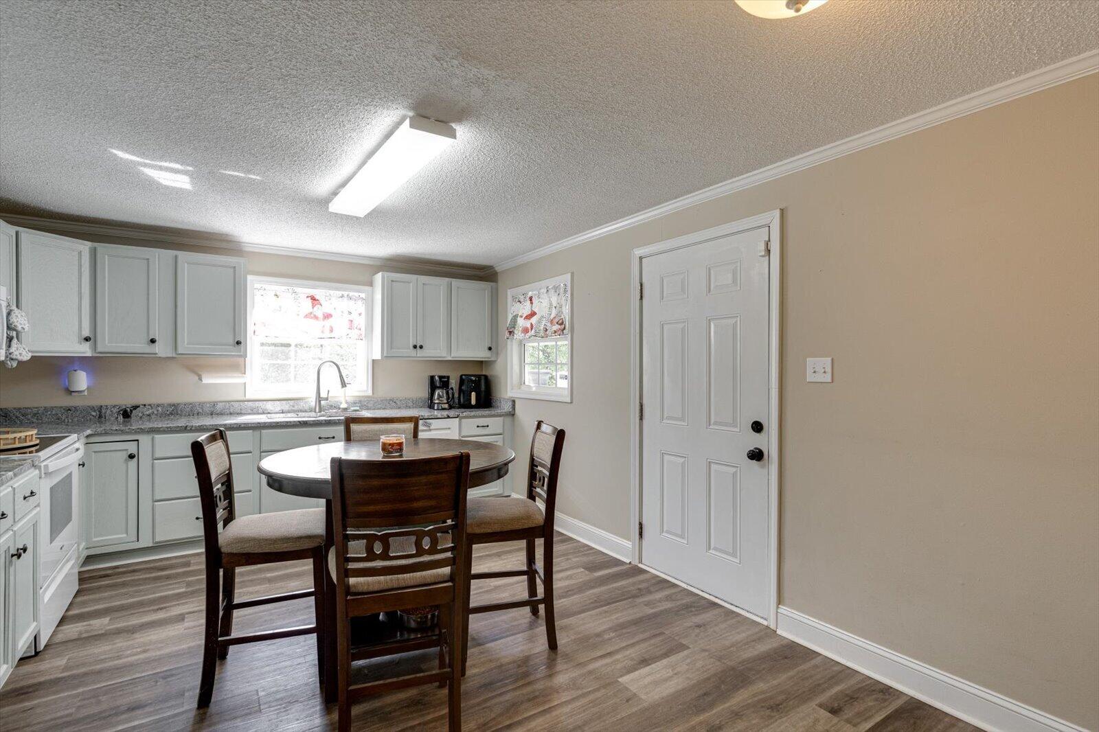 5810 Highway 151, LaFayette