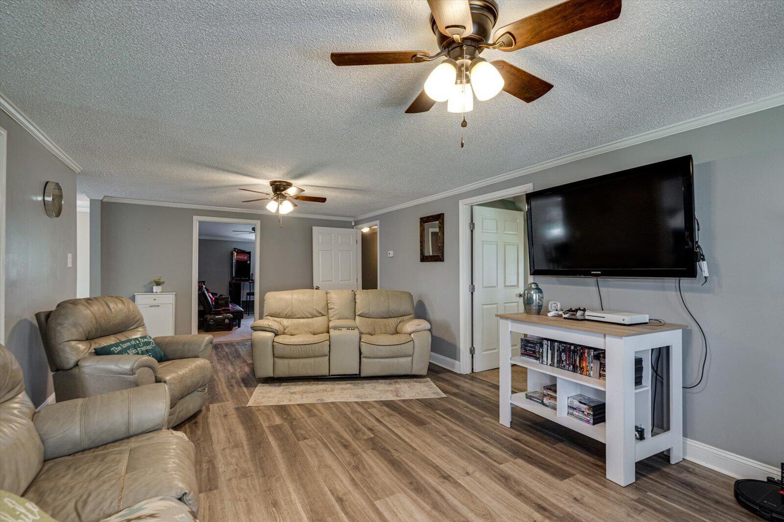 5810 Highway 151, LaFayette