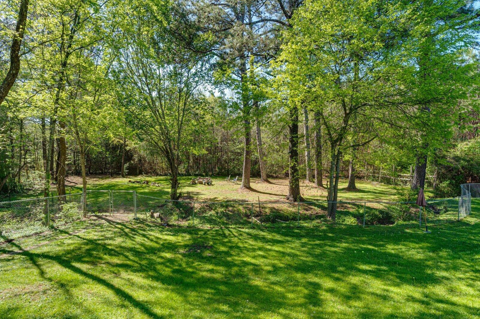 5810 Highway 151, LaFayette