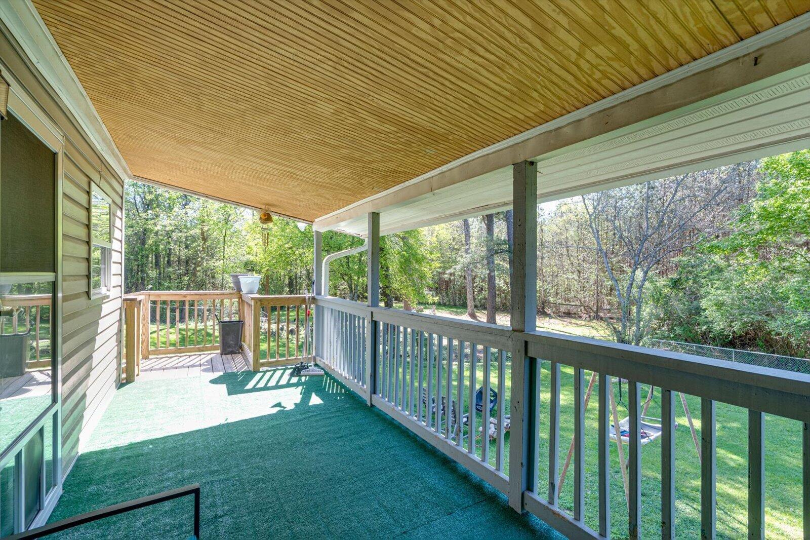 5810 Highway 151, LaFayette