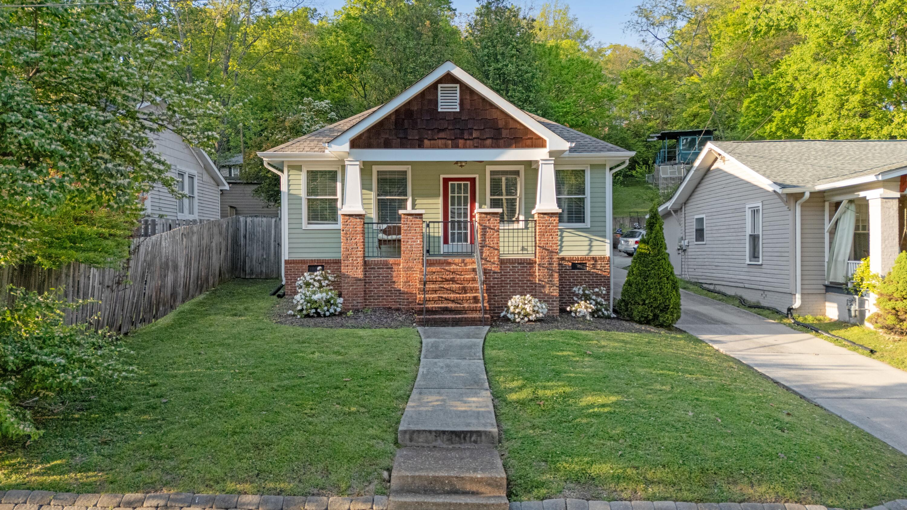 905 Federal Street