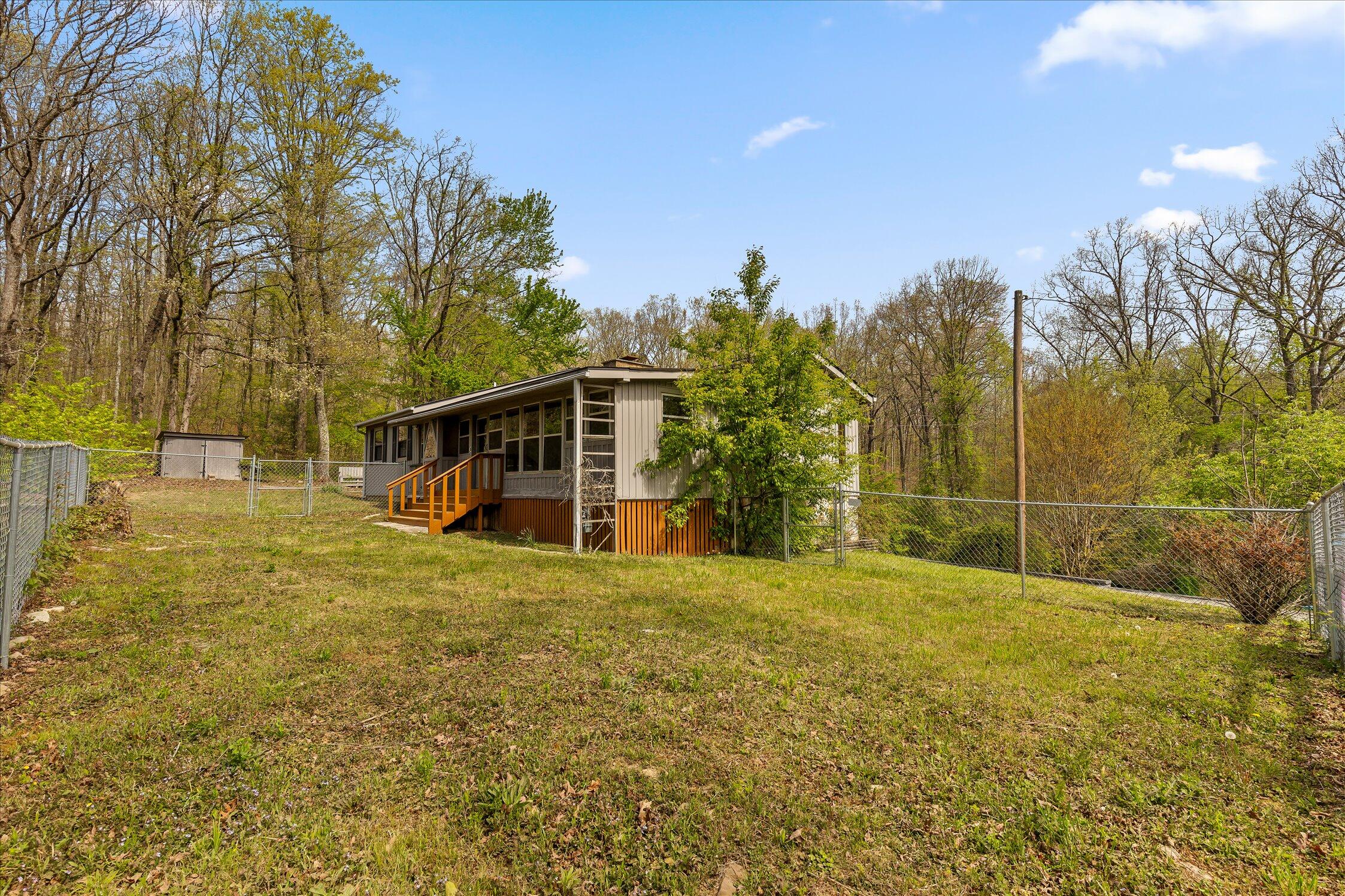 429 St Simon Trail
