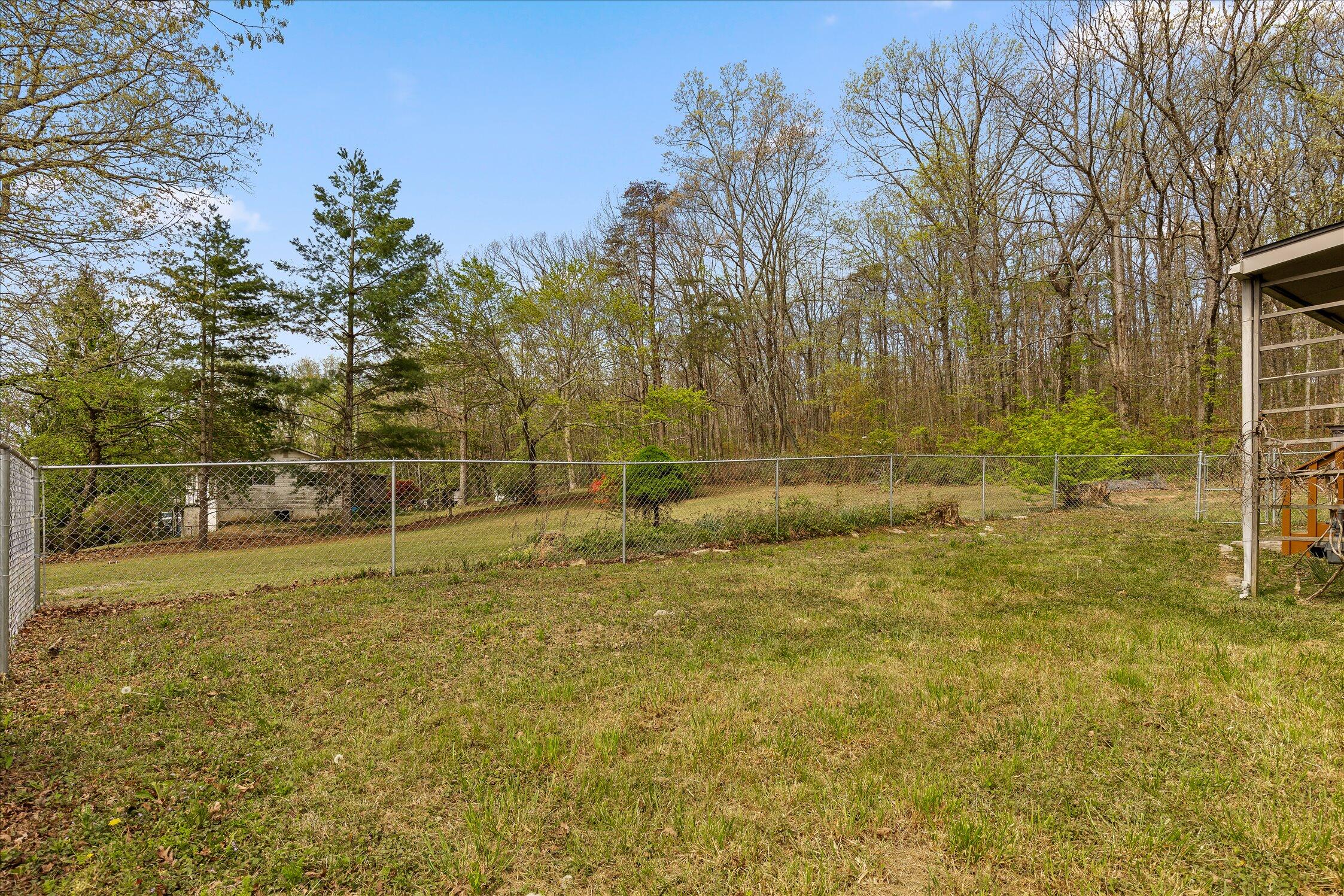 429 St Simon Trail